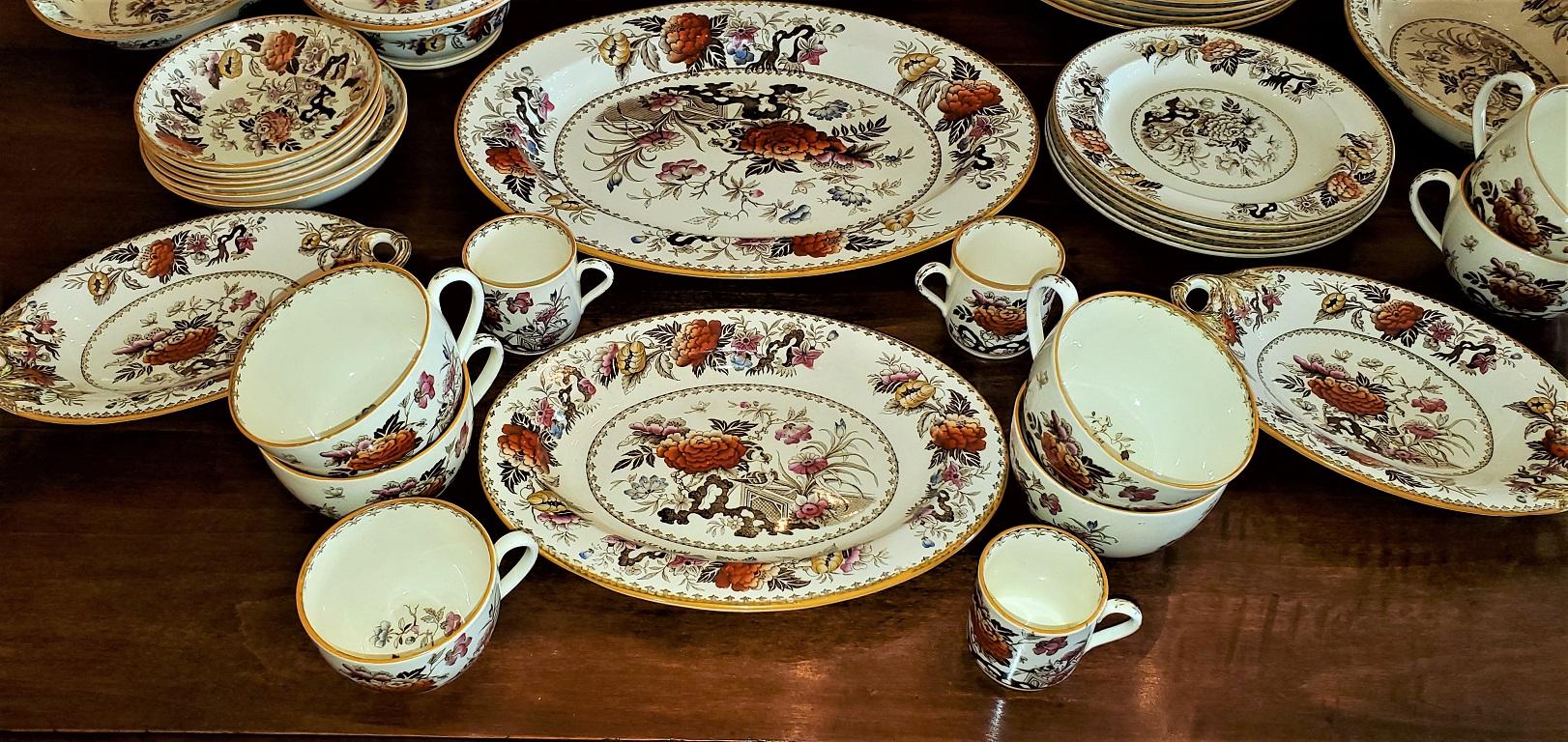 Hand-Painted 19th Century Wedgwood Bullfinch A1260 67-Piece Service
