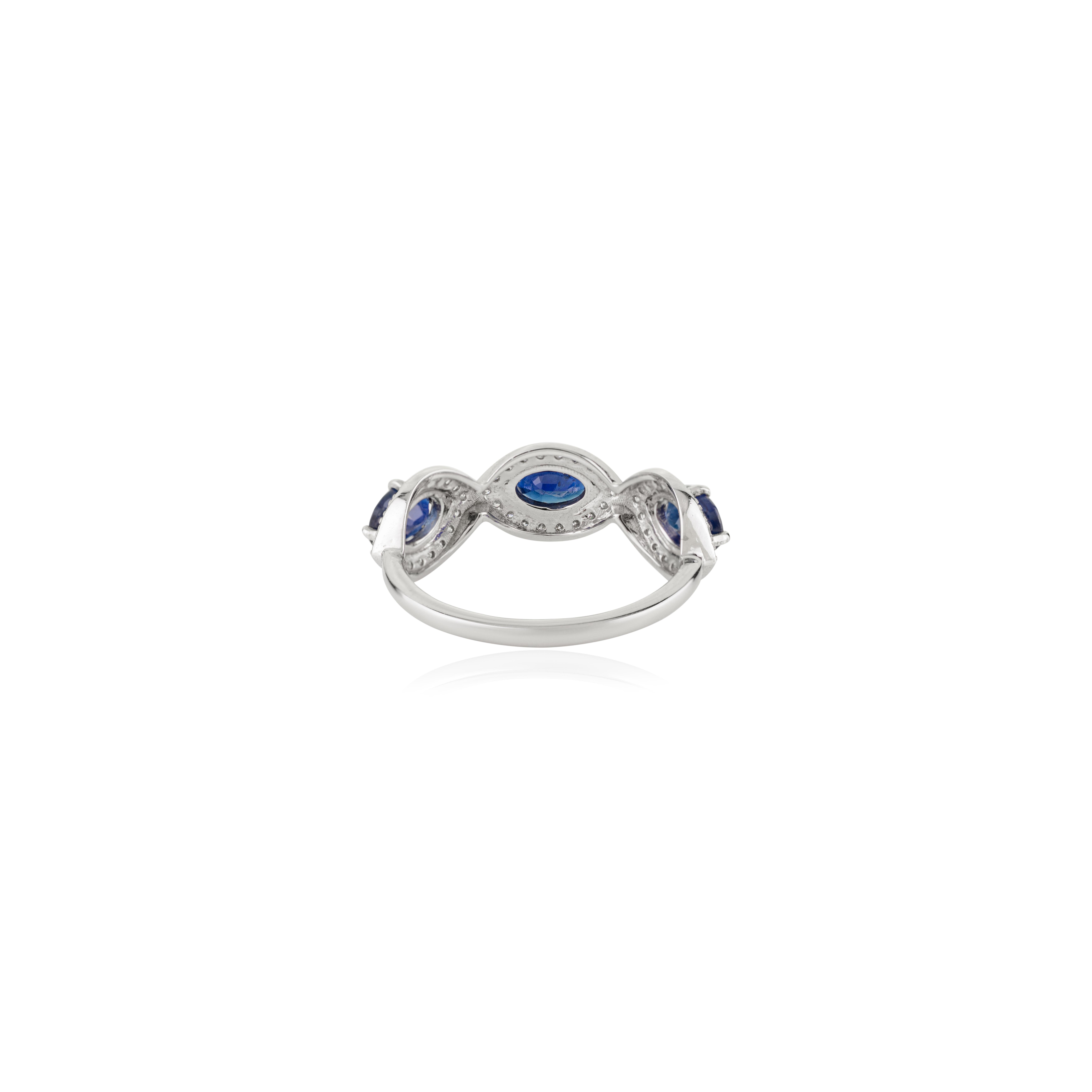 For Sale:  1.9Ct Blue Sapphire & Diamond Three Stone Ring in 14K White Gold Christmas Gift 9