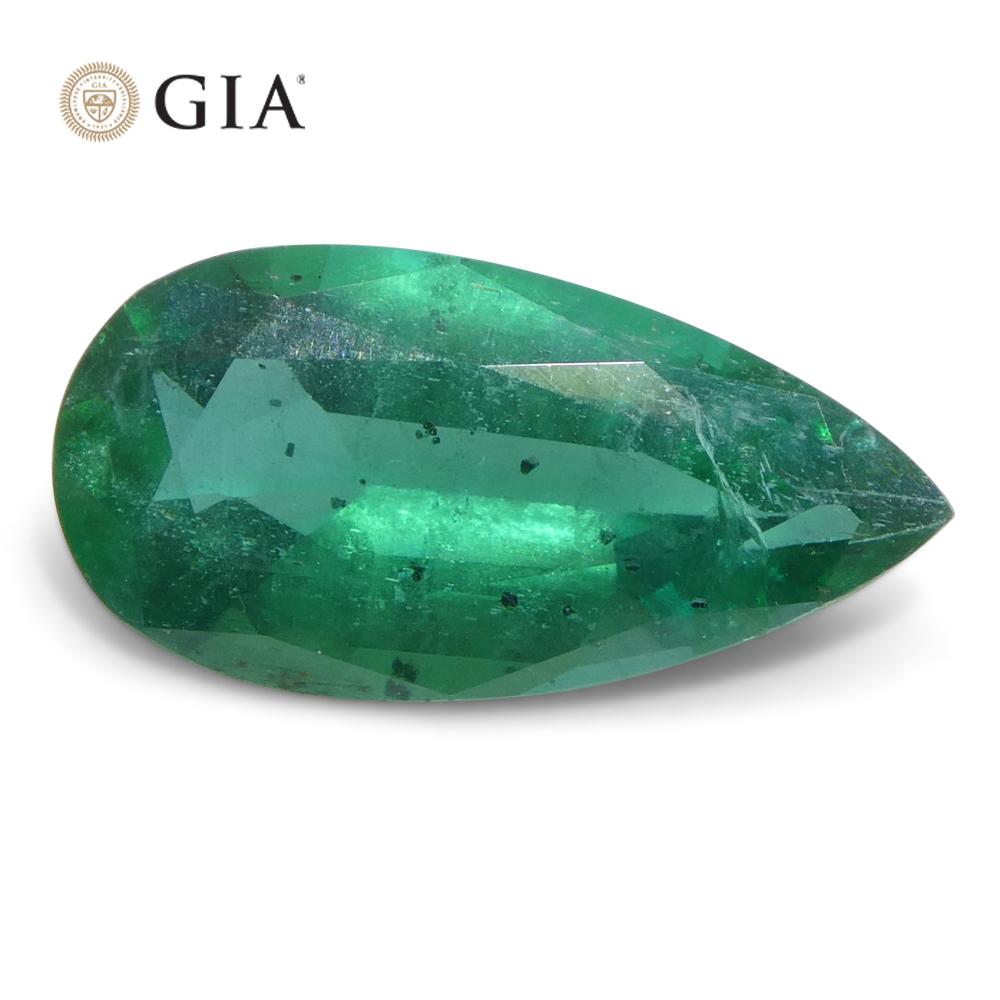 1.9ct Pear Green Emerald GIA Certified Zambia (F1) In New Condition For Sale In Toronto, Ontario