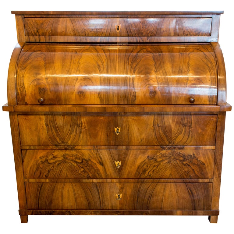 19h Century Biedermeier Walnut Bureau Cylinder Secretary 1