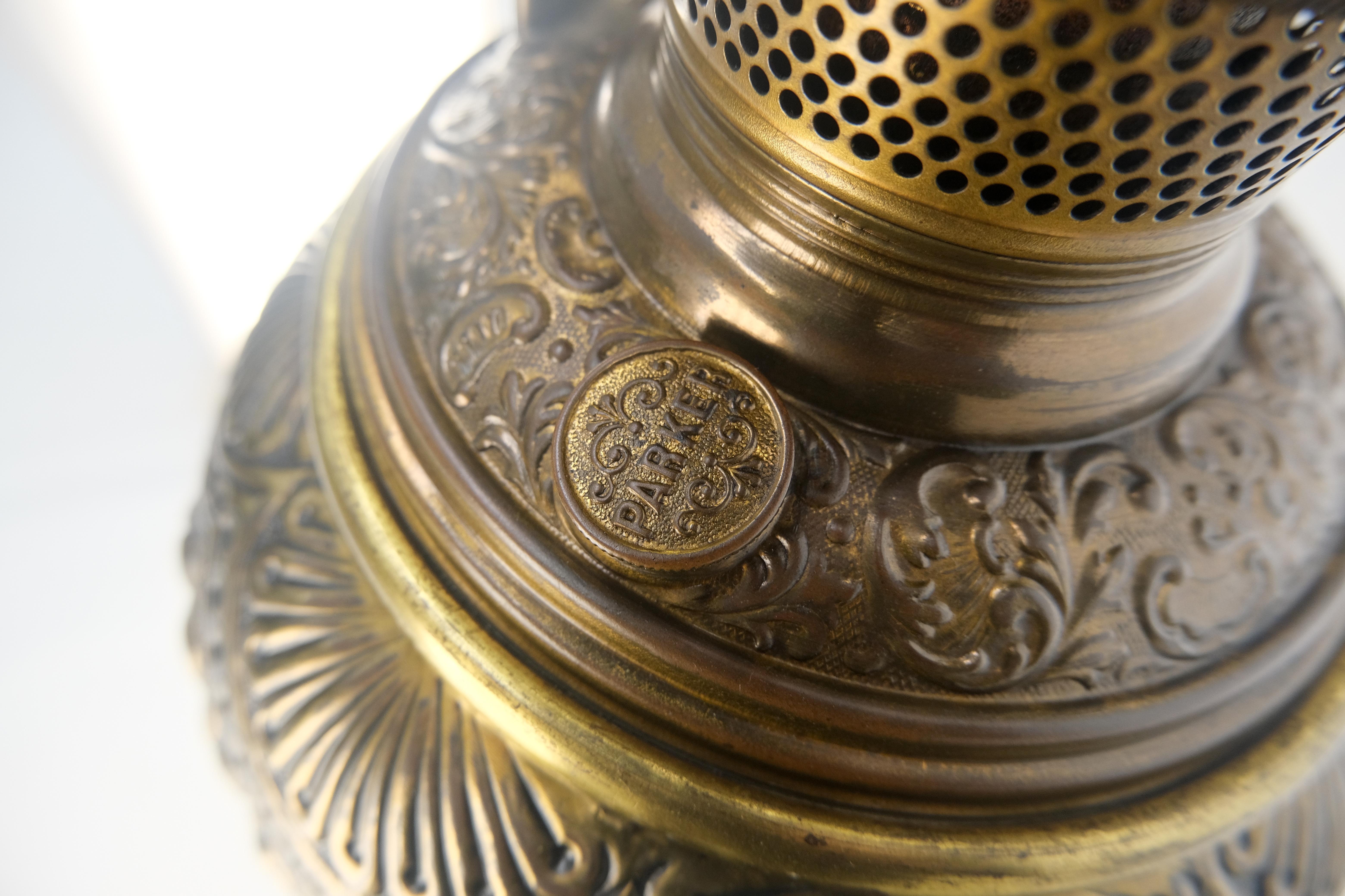 19h Jahrhundert Guss poliertem Messing Stativ Basis einstellbare Höhe Öl Flor Lampe MINT im Angebot 8
