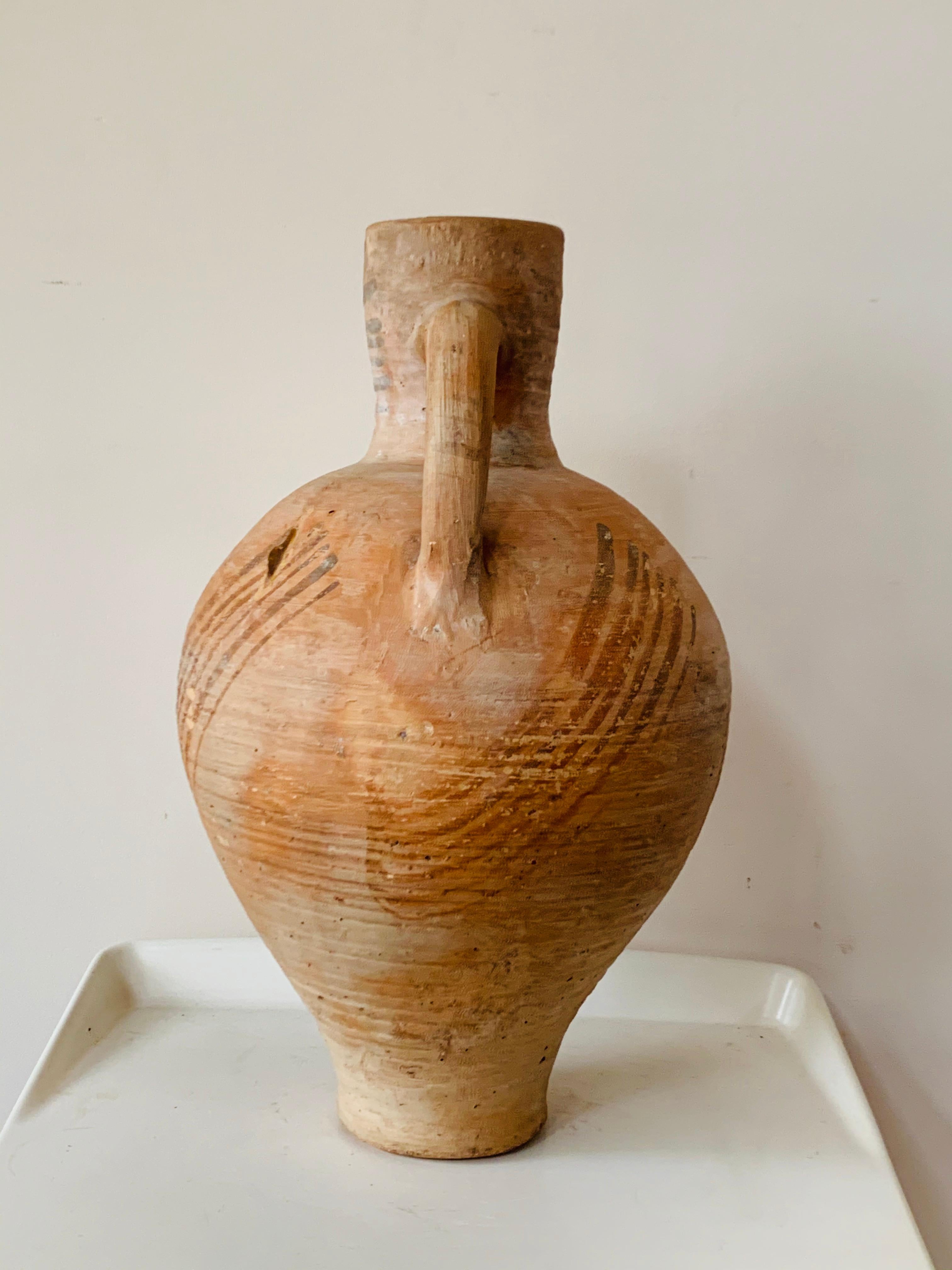 Baroque vase en terre cuite Picher 