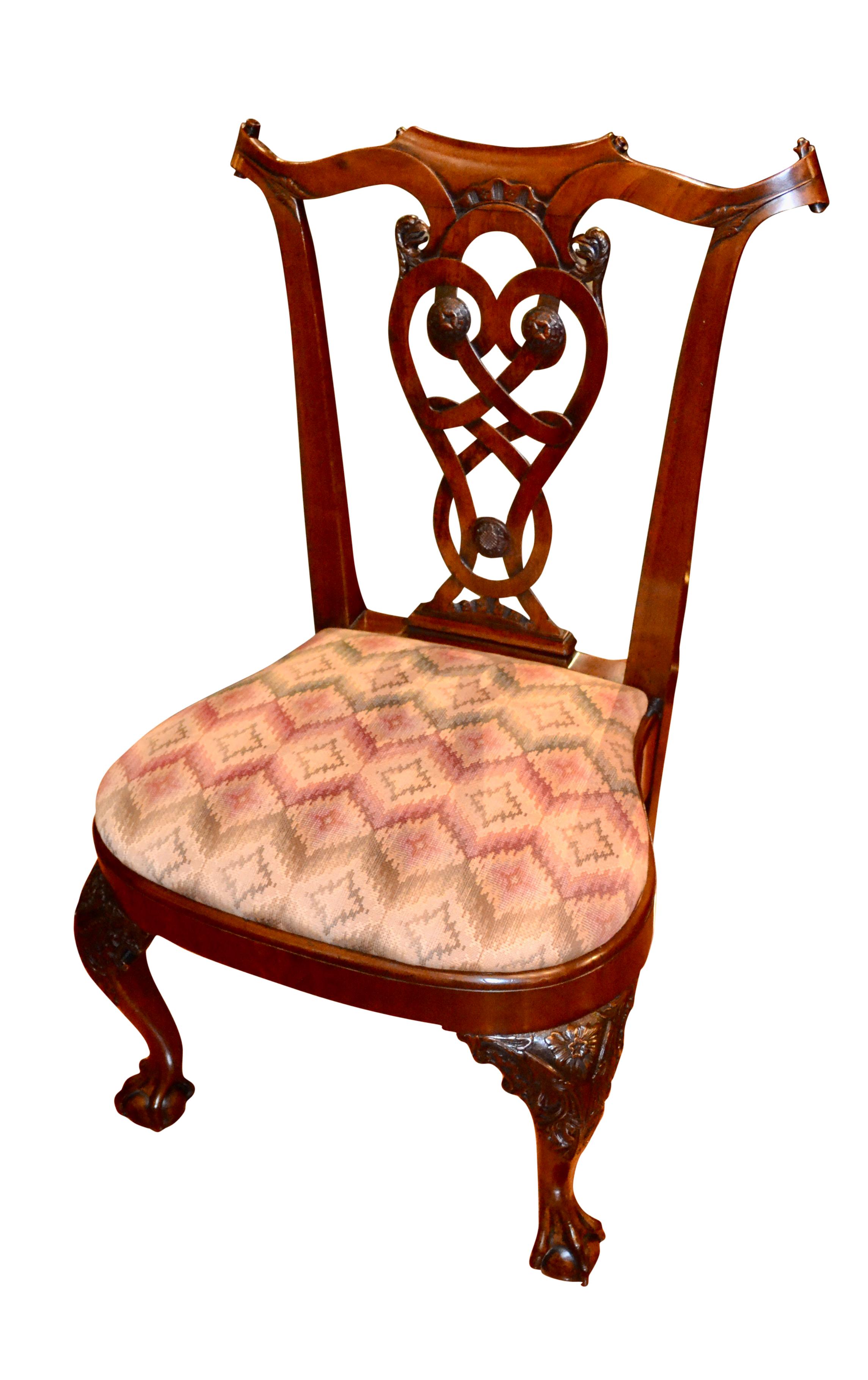 queening chair antique