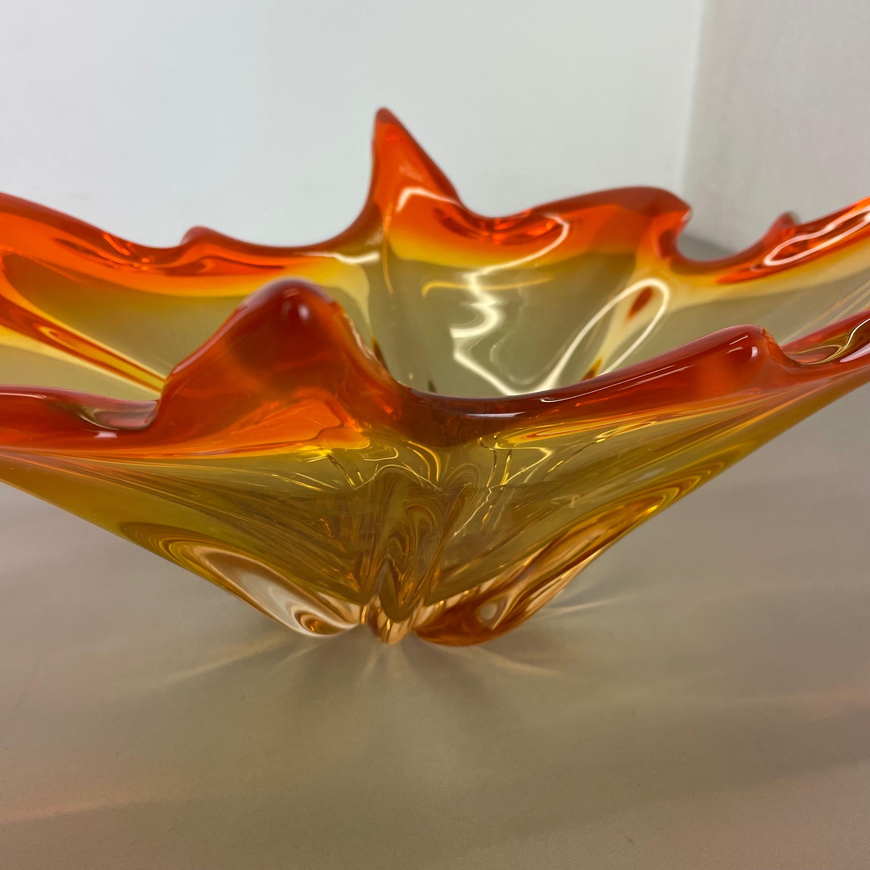1, 9kg Murano Glass 