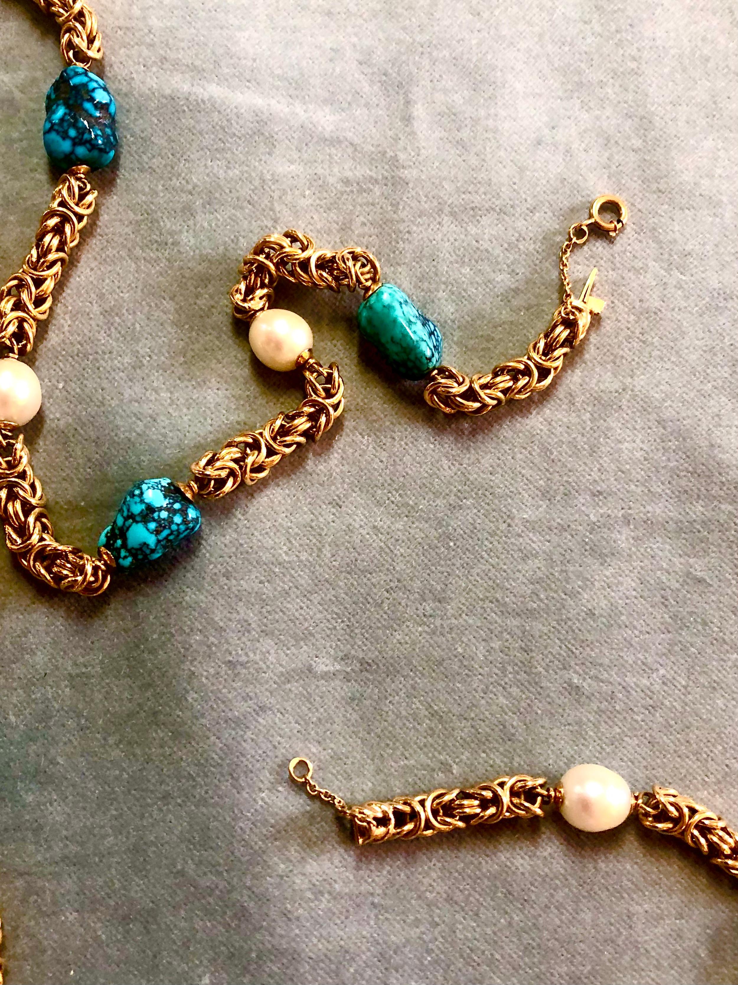 19kt gold chain with Pearls and Turquoise In Excellent Condition For Sale In New Orleans, LA