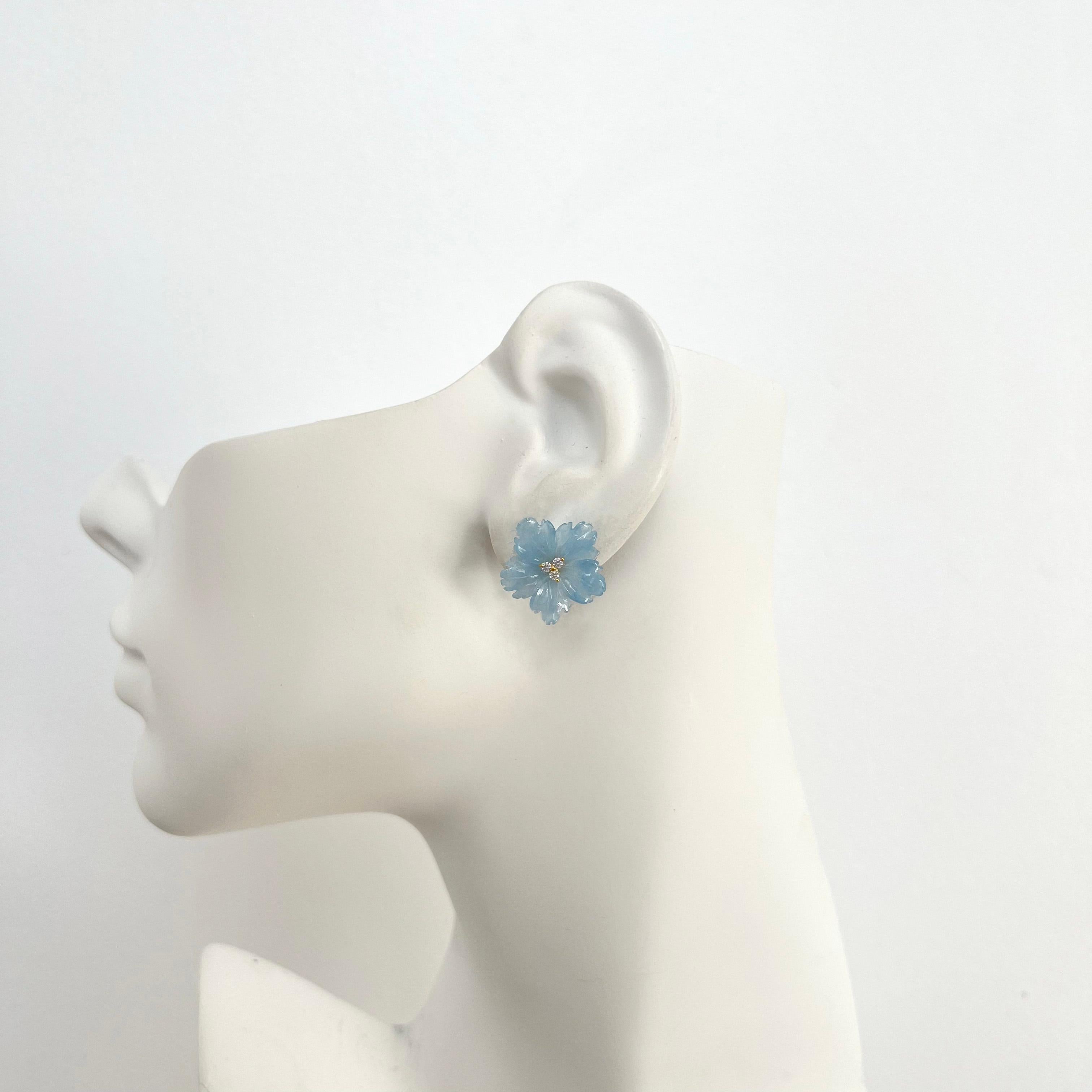 Artisan 19mm Carved Blue Quartzite Flower Vermeil Earrings For Sale