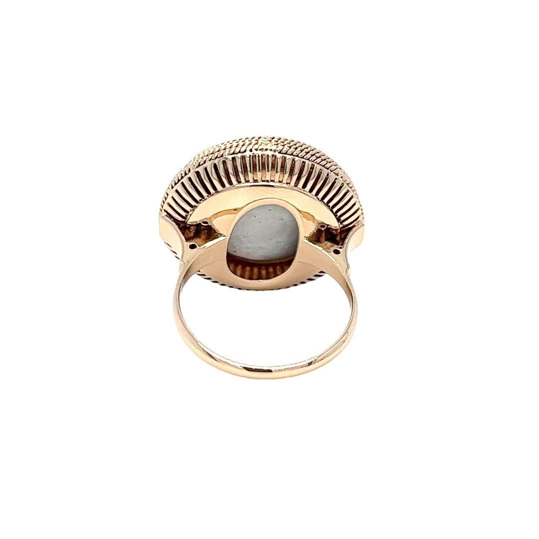 Women's 19mm Mabe Pearl Ring in Yellow Gold For Sale