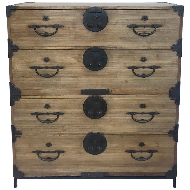19th Century Japanese Tansu For Sale