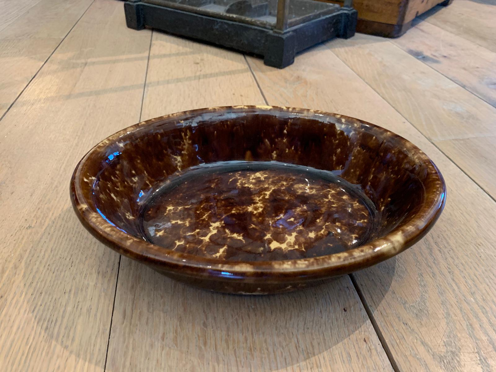 19th-20th Century Bennington Ware Pottery Oval Bowl im Zustand „Gut“ in Atlanta, GA