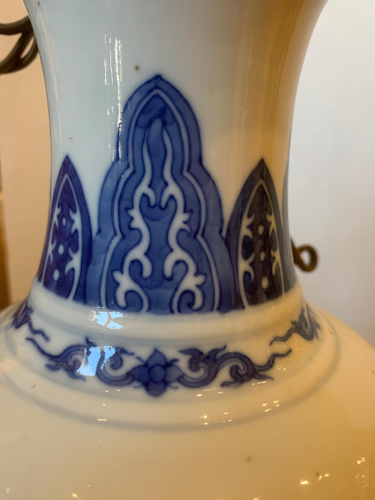 19th-20th Century Blue and White Porcelain Lamp from Estate of D. Byers For Sale 9