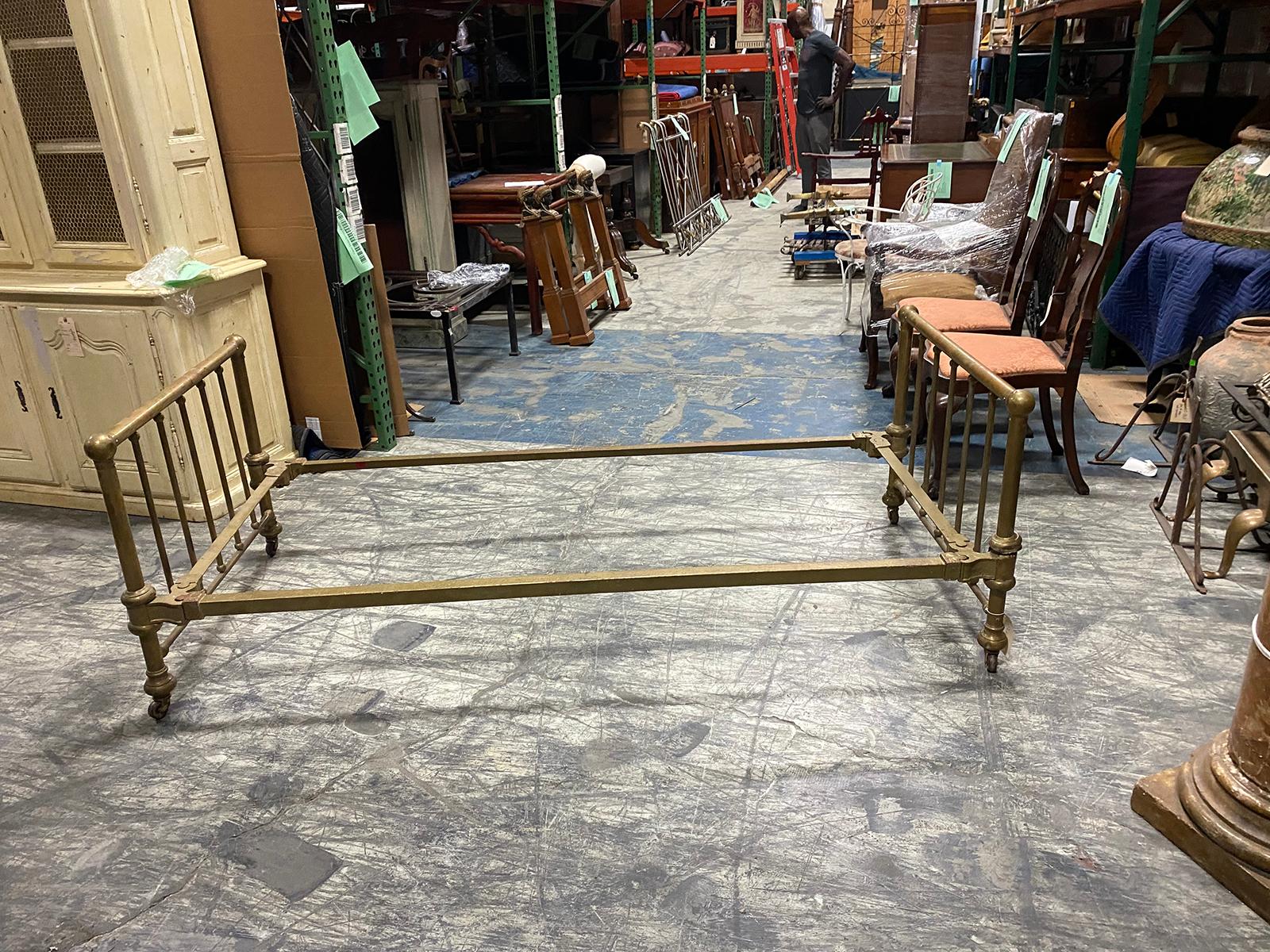 19th-20th Century Brass Daybed / Bed In Good Condition For Sale In Atlanta, GA