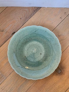 19th-20th Century Chinese Crackle Glazed Celadon Pottery Plate, Unmarked