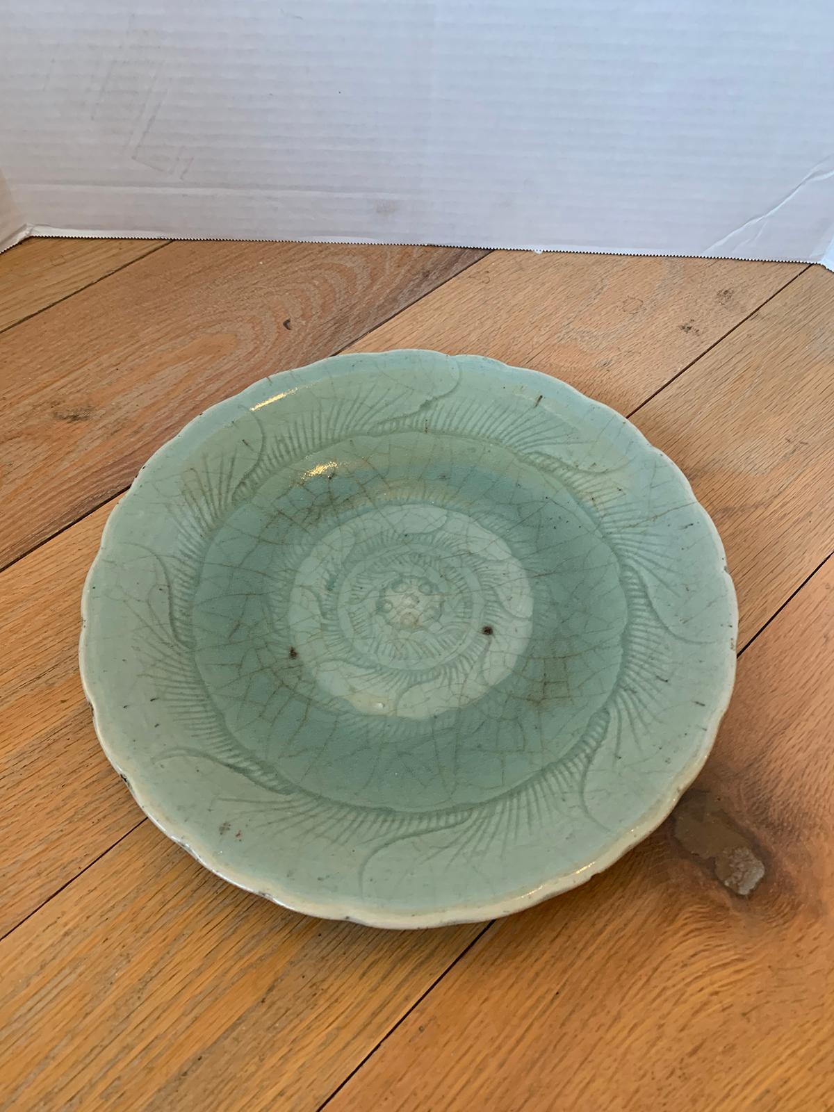 19th-20th Century Chinese Crackle Glazed Celadon Pottery Plate, Unmarked In Good Condition In Atlanta, GA