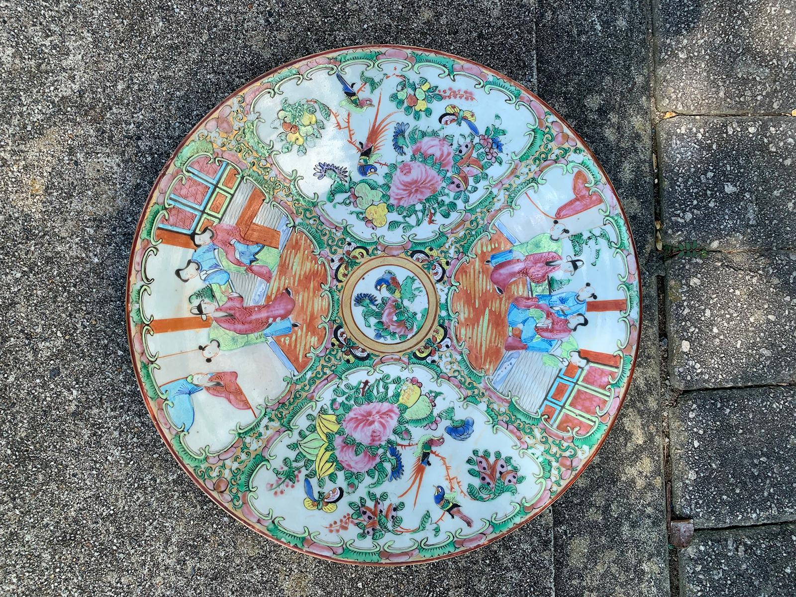 19th-20th century Chinese rose medallion porcelain charger.