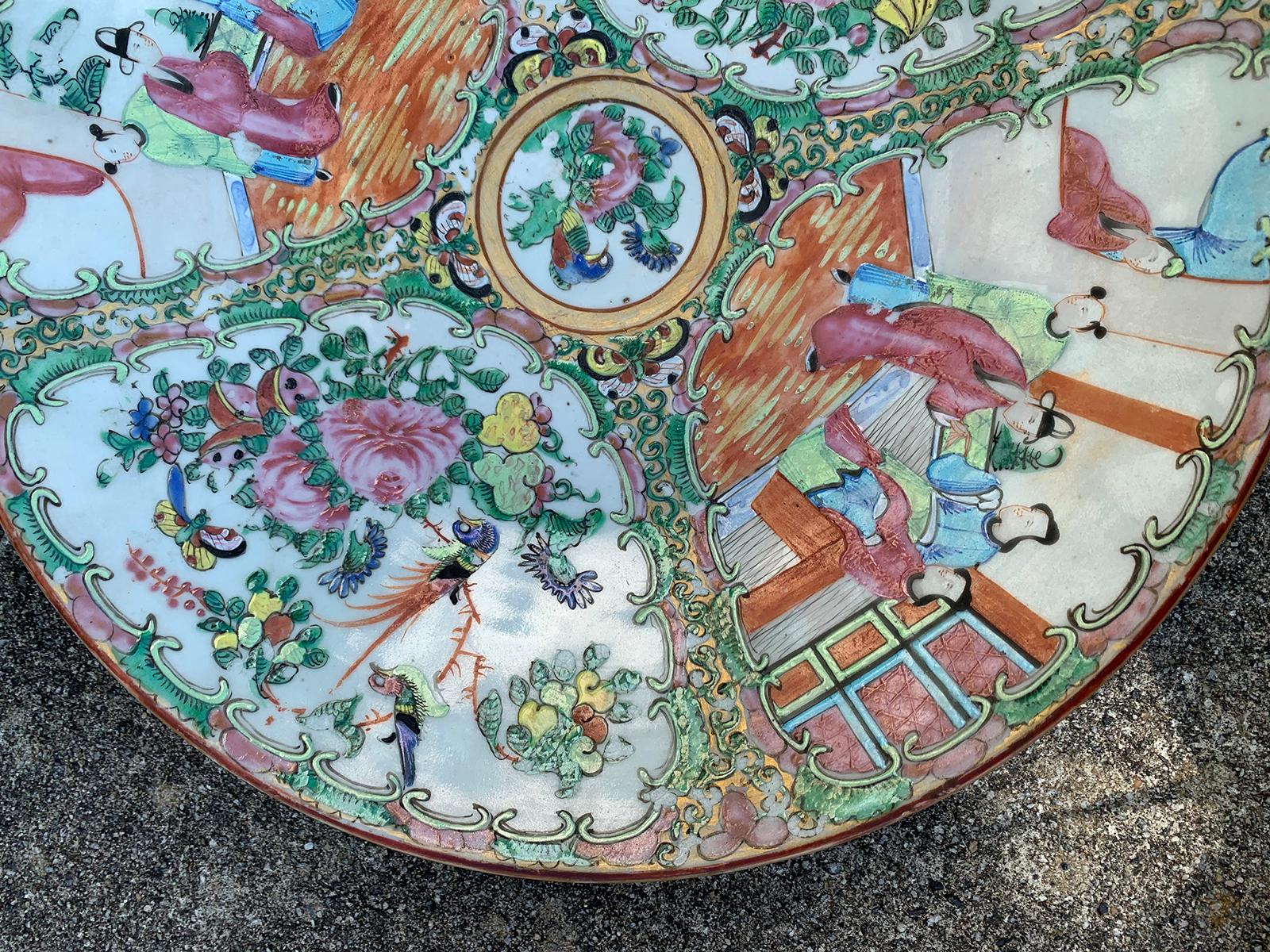 19th-20th Century Chinese Rose Medallion Porcelain Charger 2