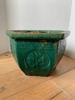 19th-20th Century Chinese Turquoise Blue Hexagonal Pottery Cachepot Planter