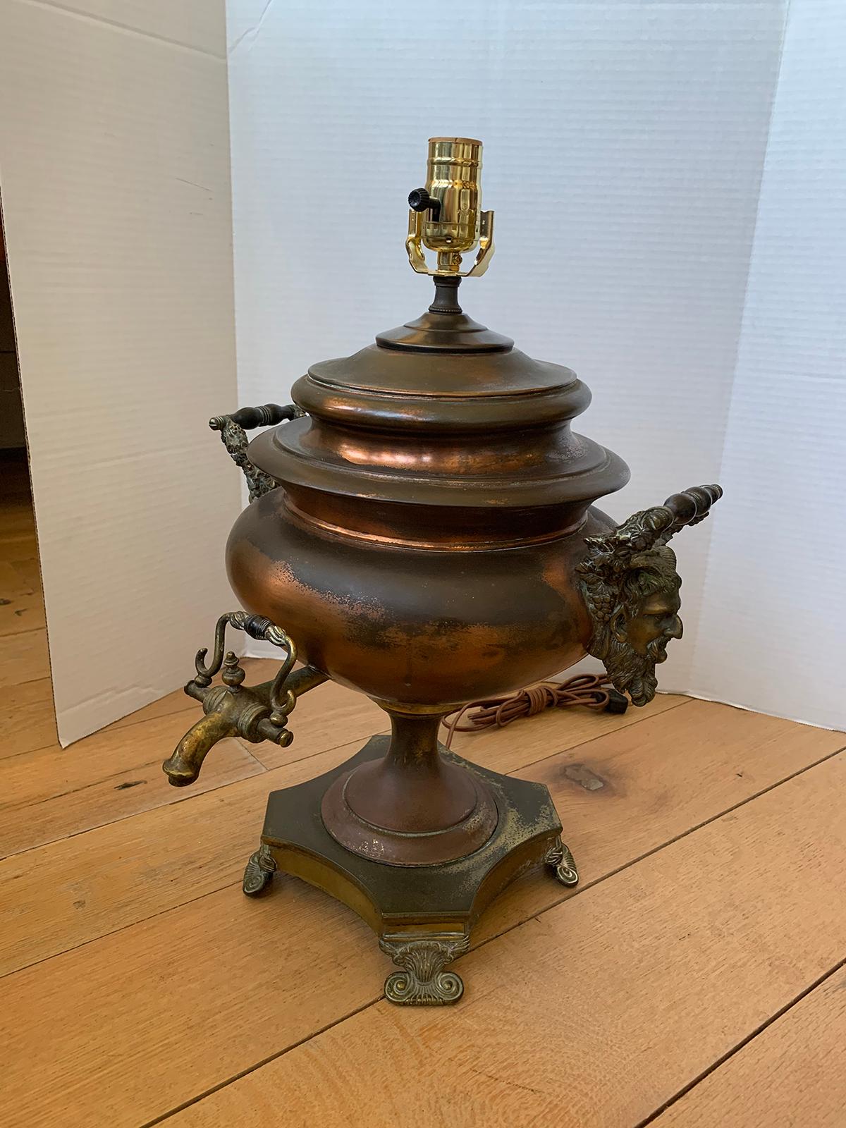 19th-20th Century Copper and Brass Hot Water Urn as Lamp For Sale 12