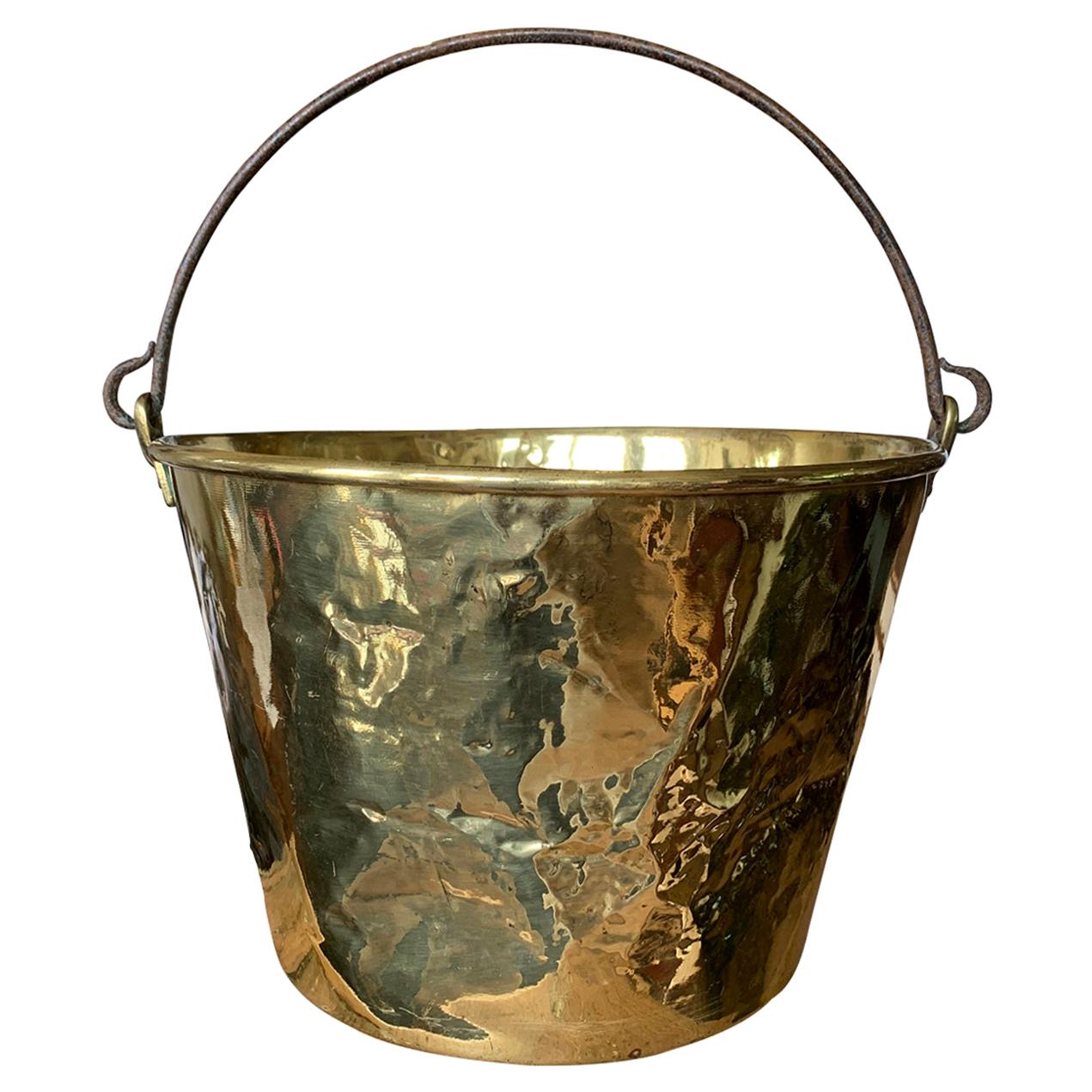 19th-20th Century English Brass Bucket with Iron Handle