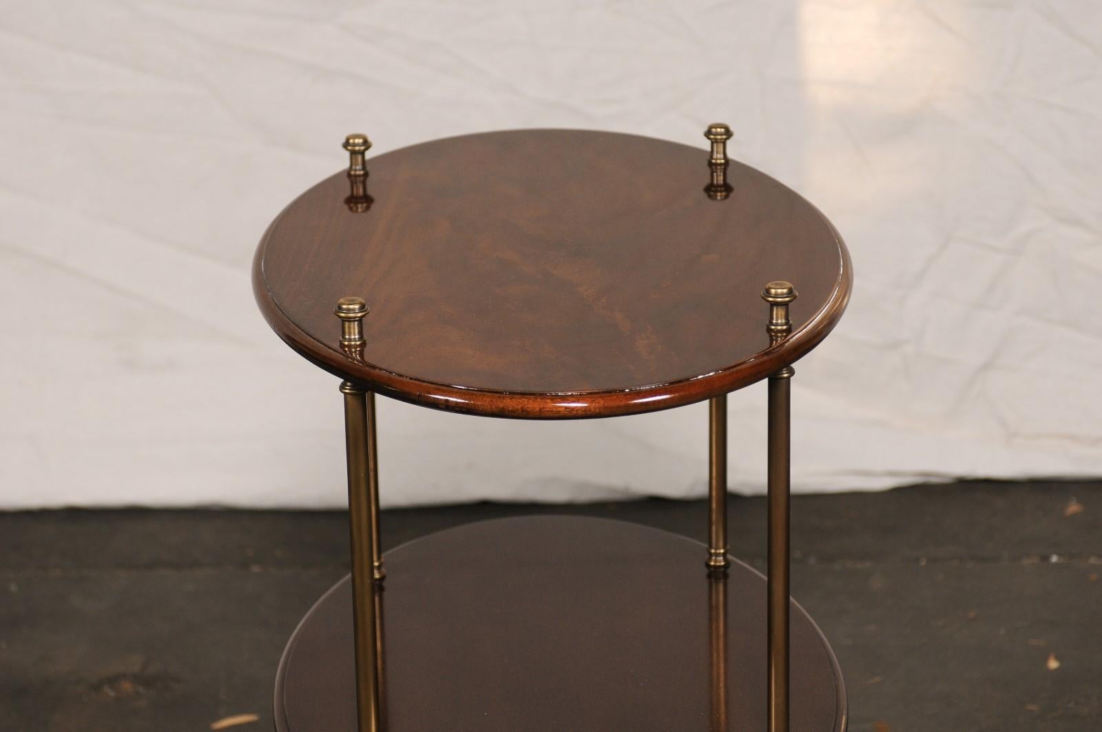 19th-20th Century English Mahogany & Brass Three-Tier Oval Étagère In Good Condition For Sale In Atlanta, GA