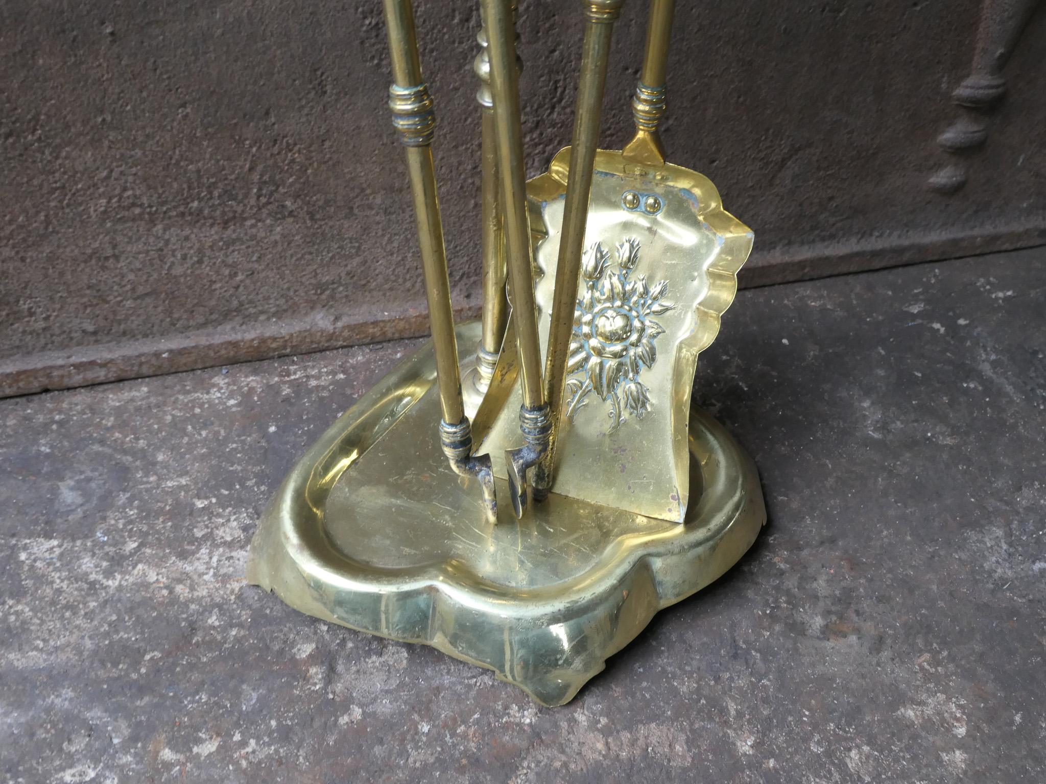 19th-20th Century French Art Nouveau Fireplace Tools or Fire Tools For Sale 6