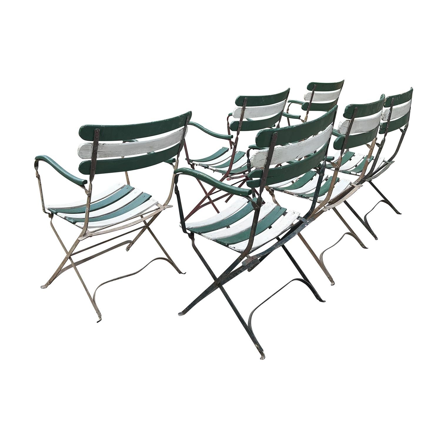 Französischer Satz von sechs antiken schmiedeeisernen Gartenstühlen aus dem 19. bis 20. Jahrhundert im Zustand „Gut“ im Angebot in West Palm Beach, FL