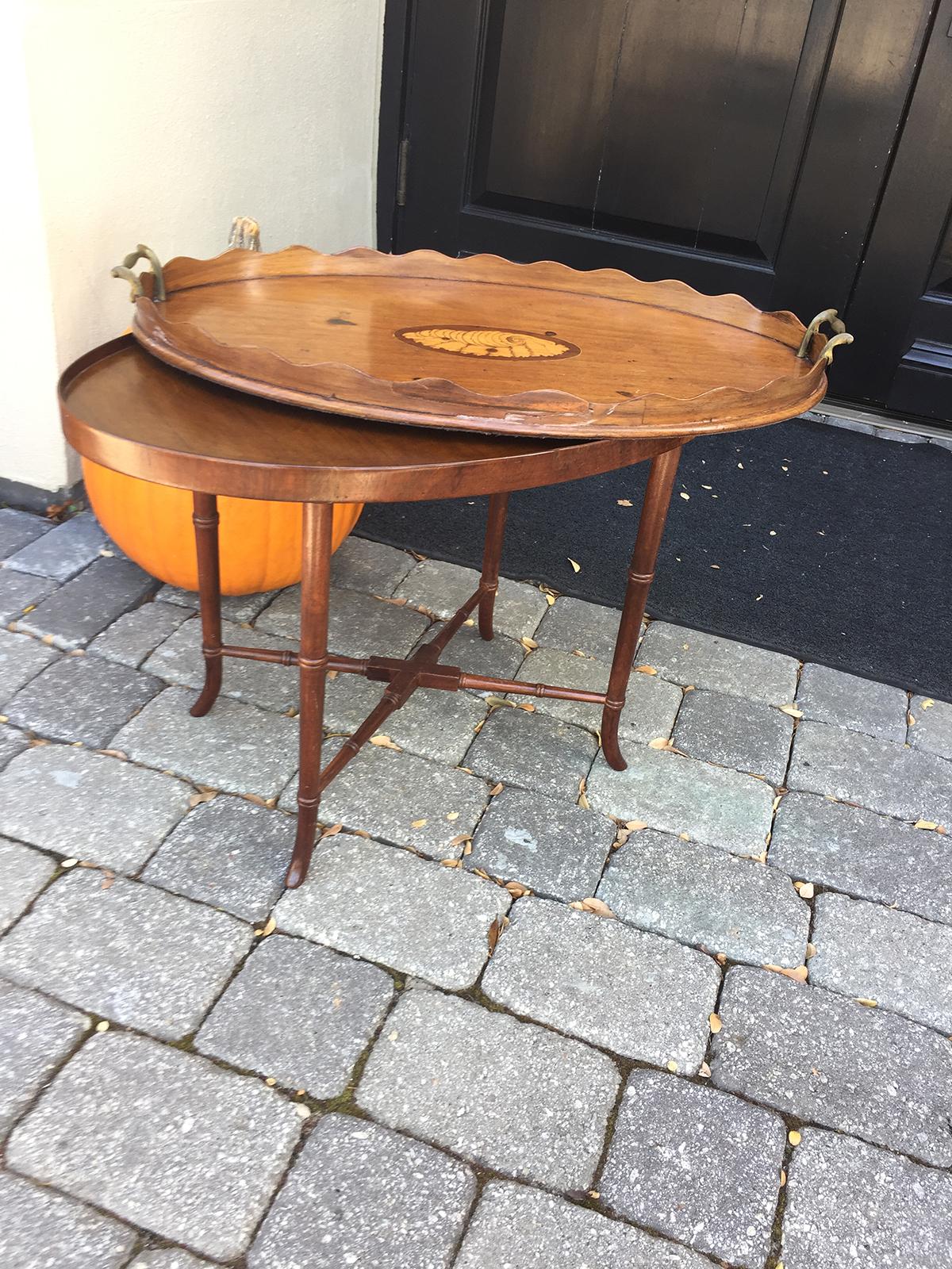 19th-20th Century Georgian Style Tray Table on Stand with Inlaid Shell Motif 4