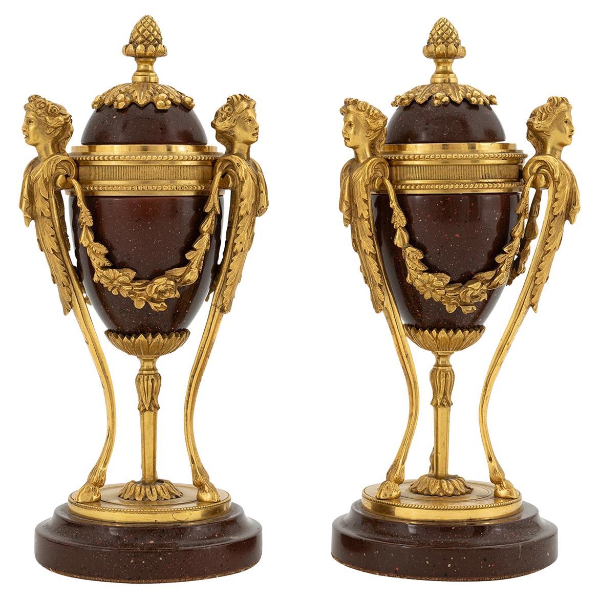19th - 20th Century Gold-Red French Empire Pair of Porcelain, Gilded Cassoulette For Sale