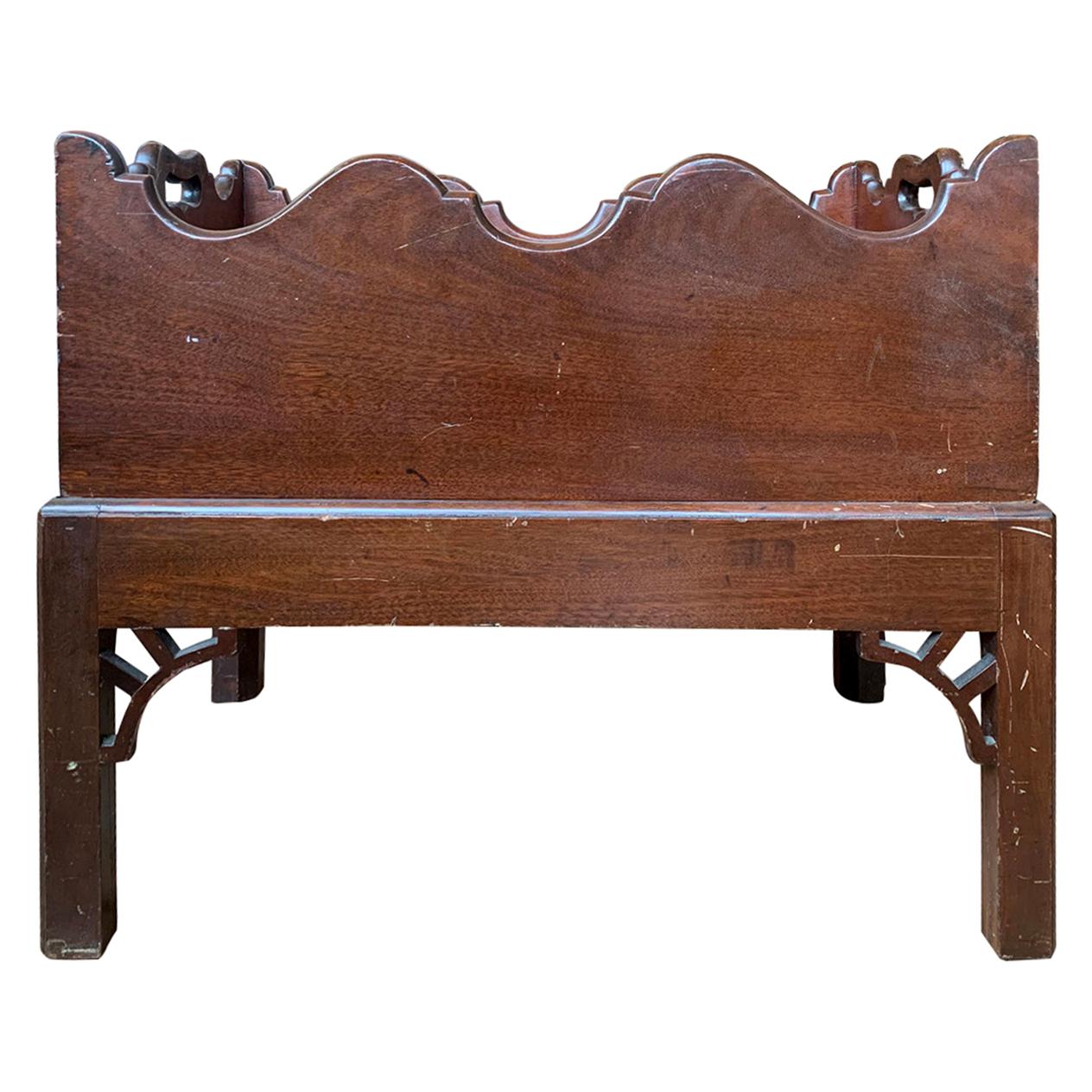 19th-20th Century Mahogany Cellarette or Bottle Carrier on Stand For Sale