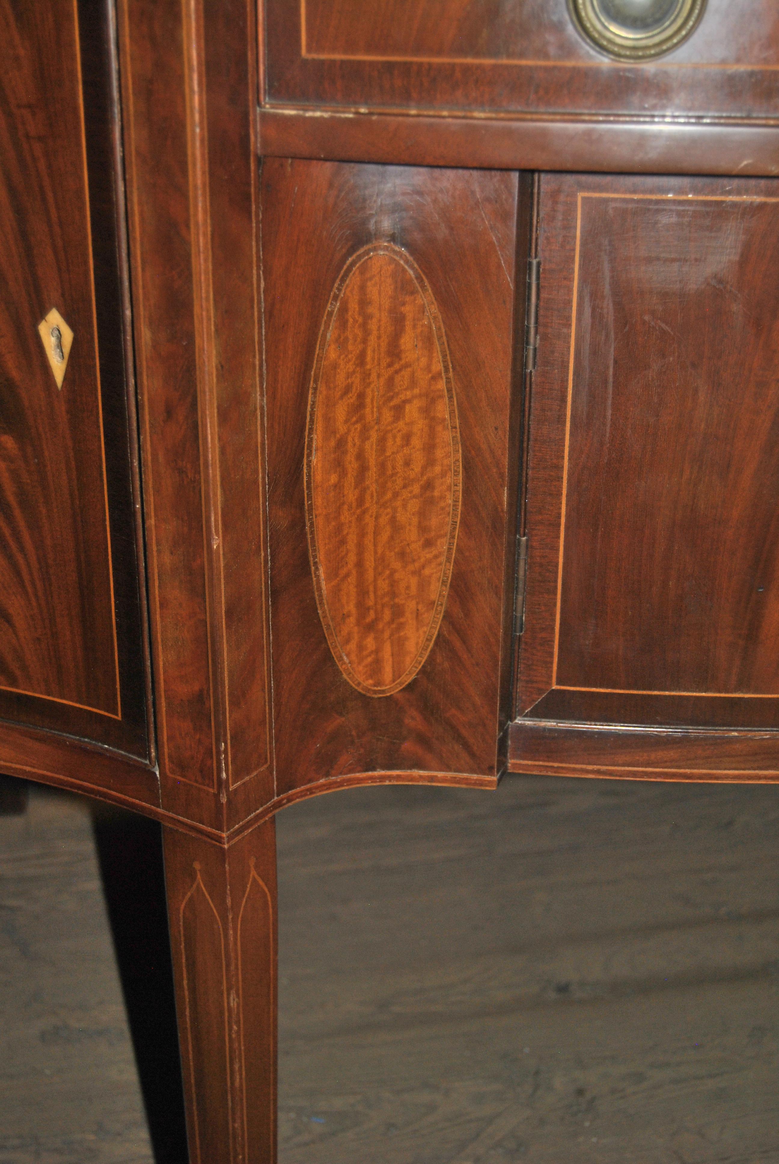 19th-20th Century Mahogany Sideboard In Good Condition In Savannah, GA