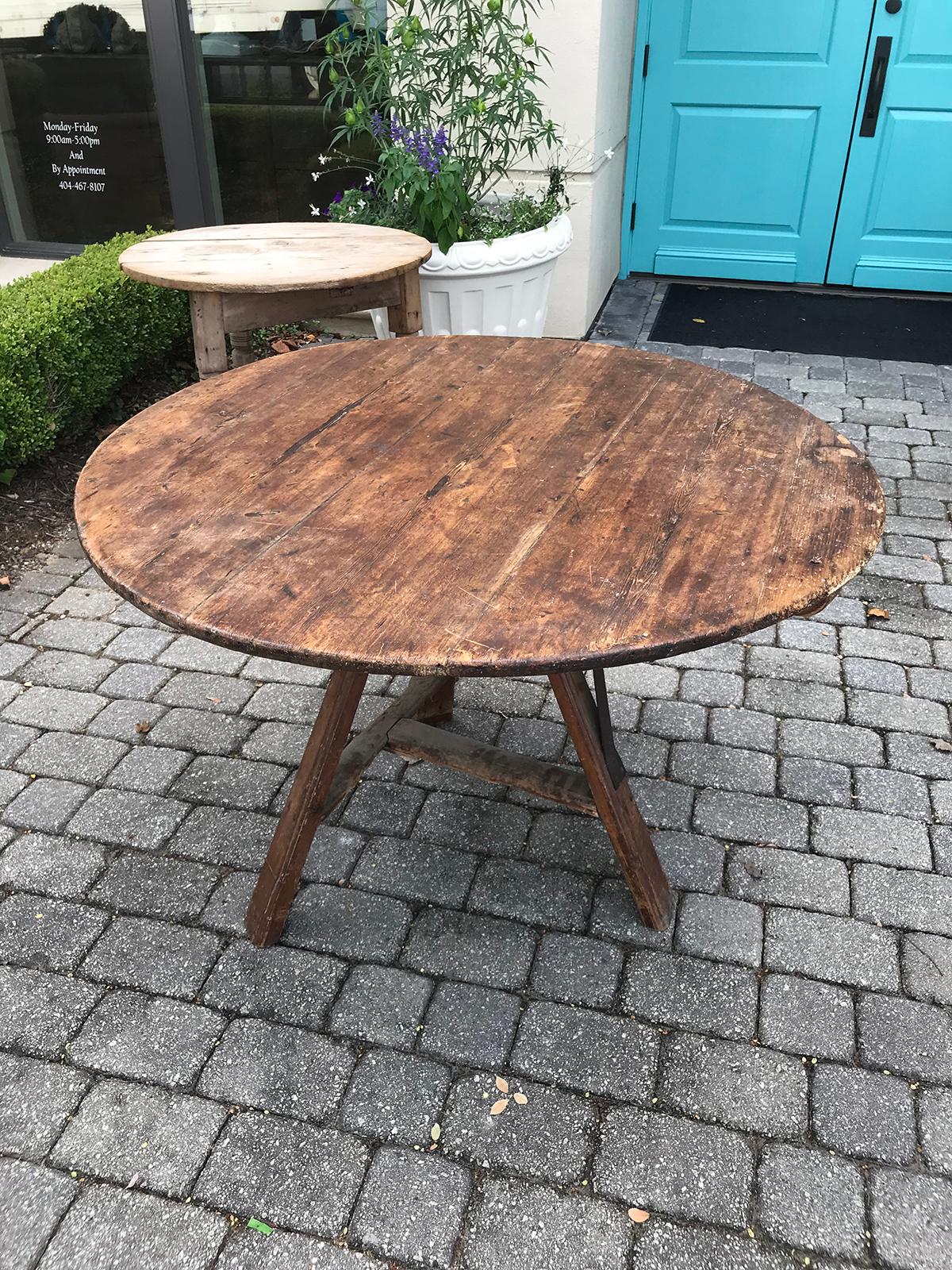 19th-20th Century Old Round Tilt-Top Work Table 3