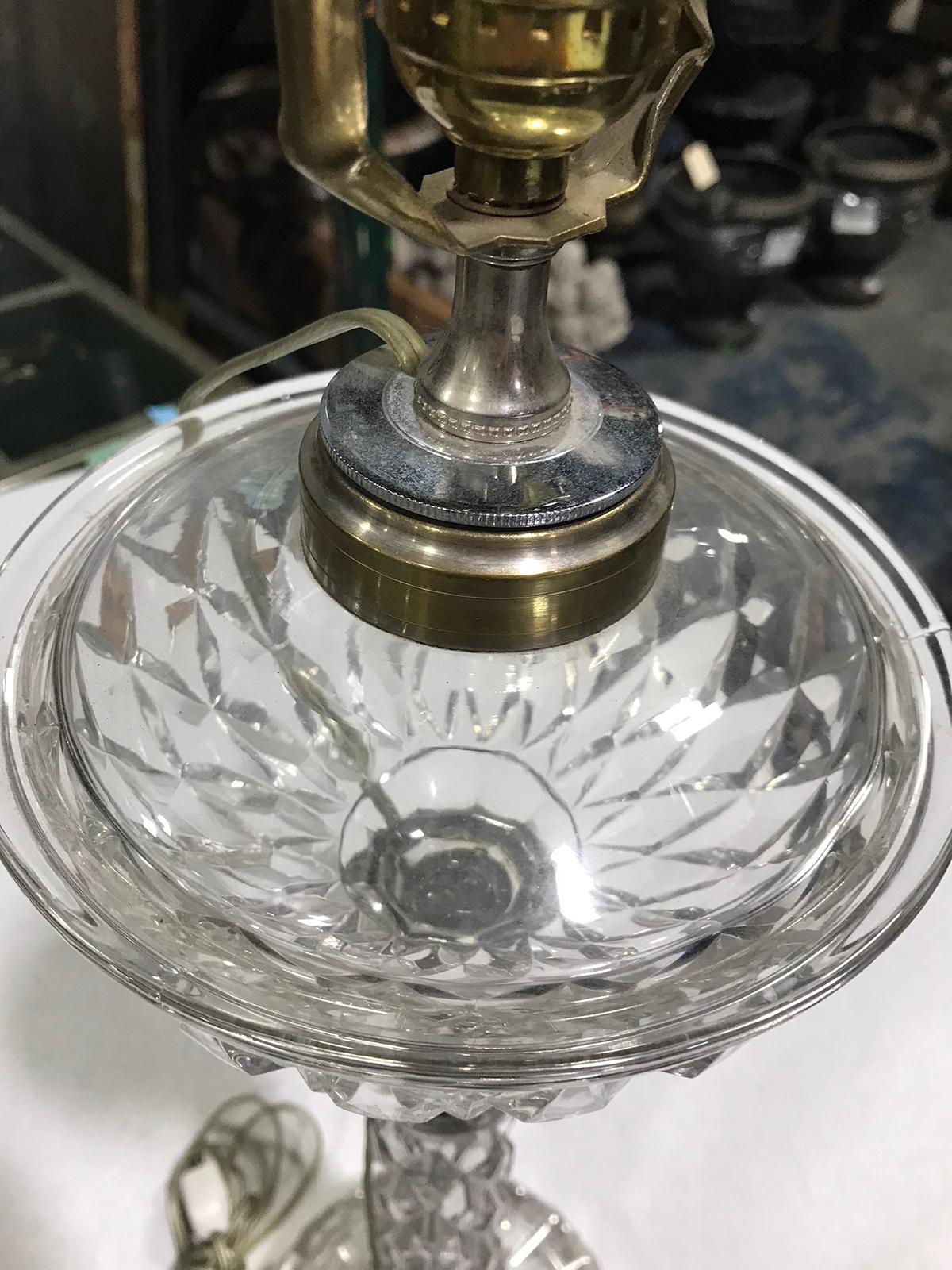 19th-20th Century Quilted Glass Lamp with Oil Font For Sale 7