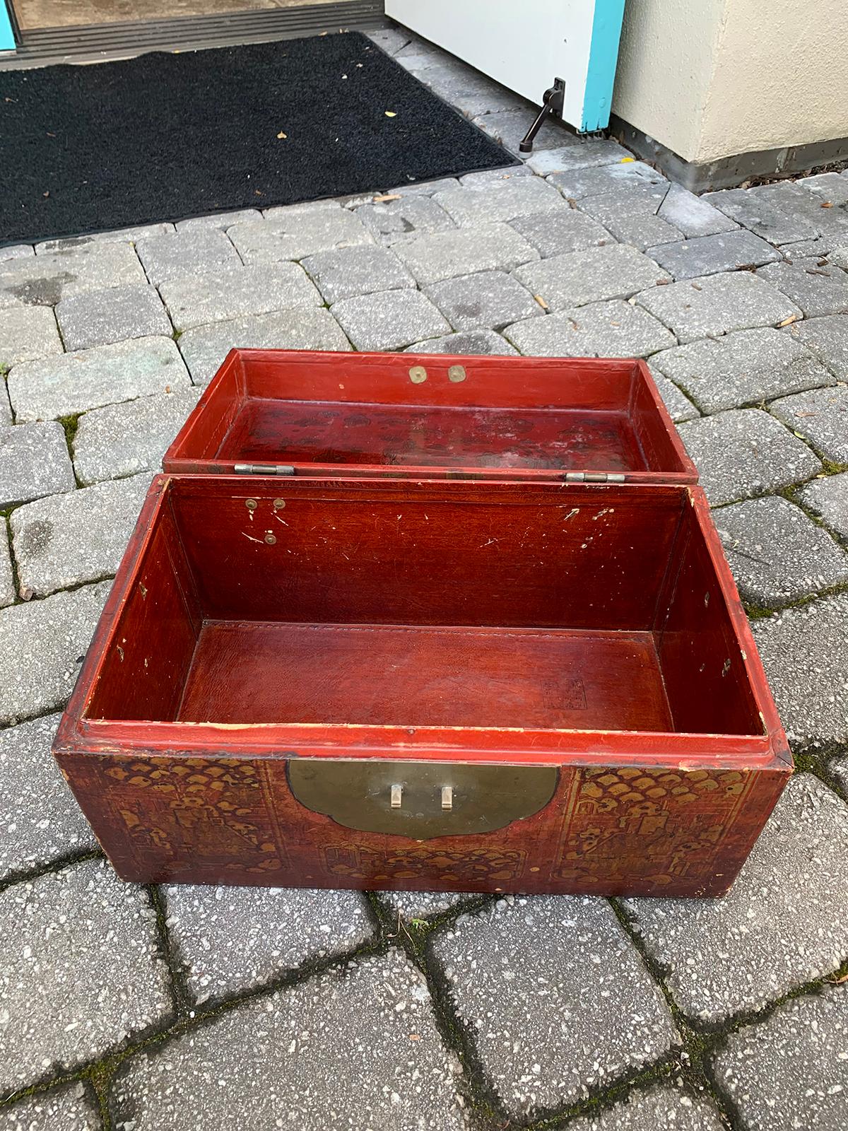 19th-20th Century Red Leather Chinese Lacquered Chinoiserie Box, Brass Lock 4