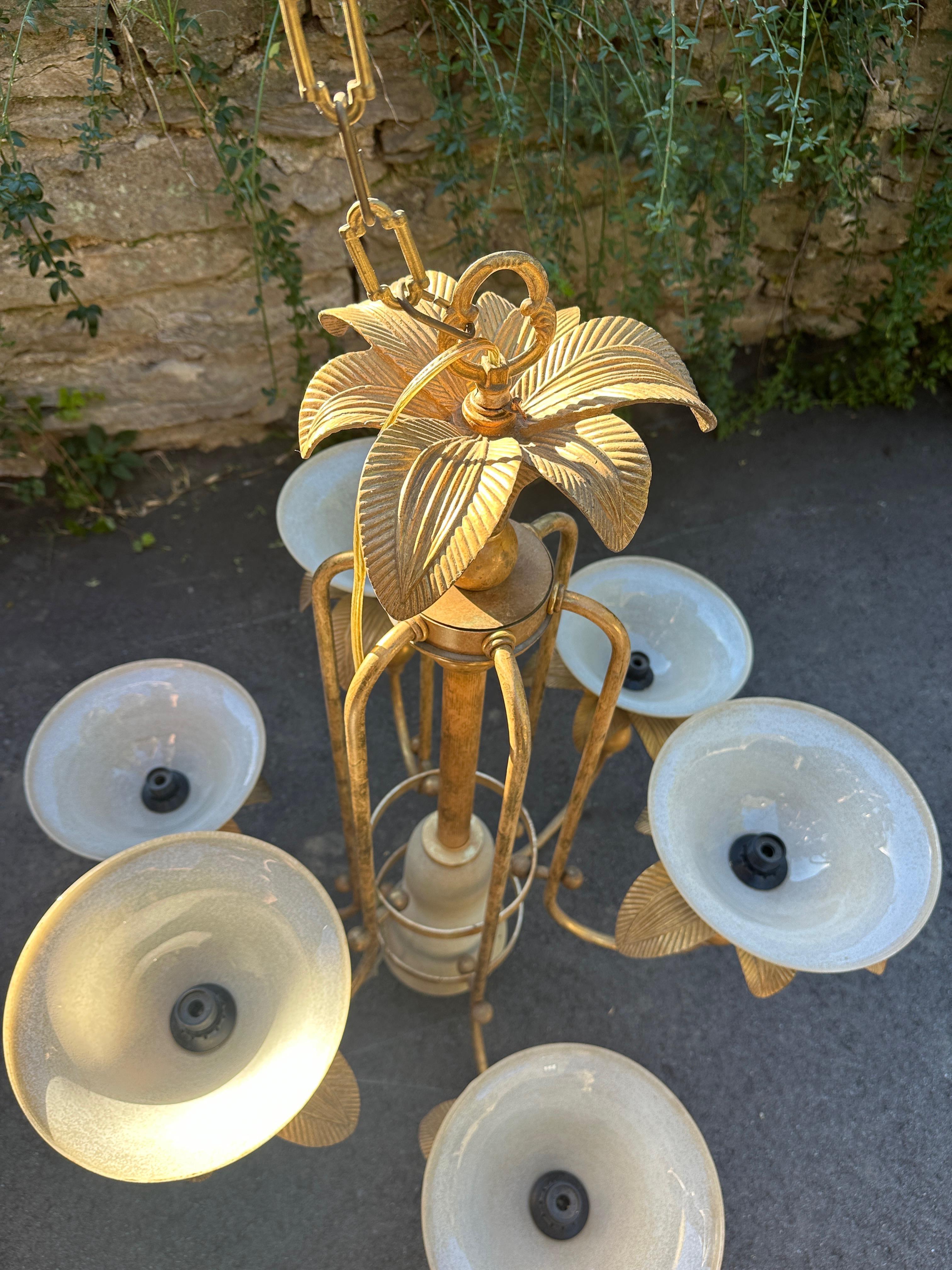 Fin du 20e siècle Lustre en bronze et verre de style Art Déco du 20e siècle en vente
