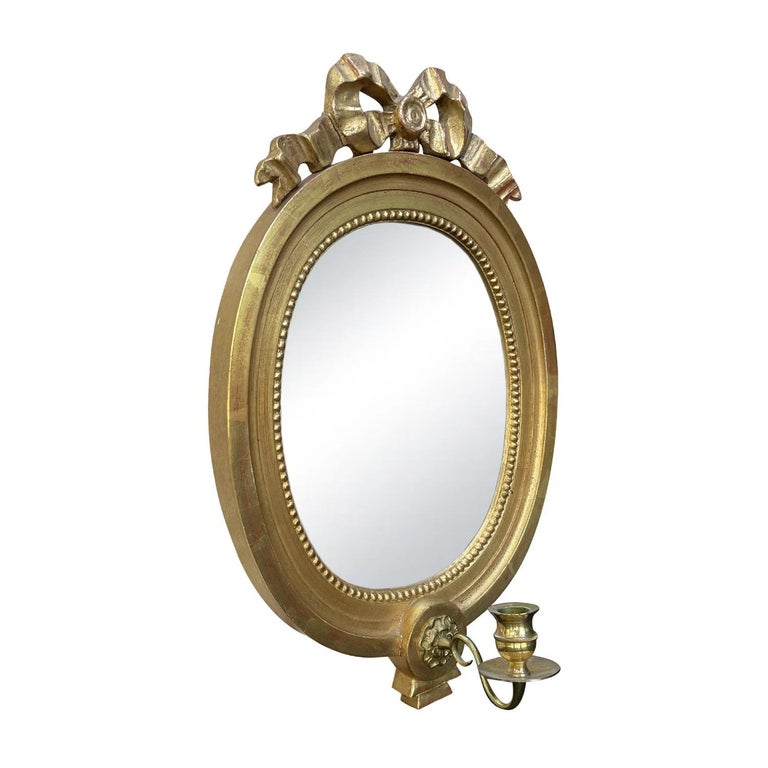 19th20th Century Swedish Gustavian Pair of Oval Gilded Wood Glass