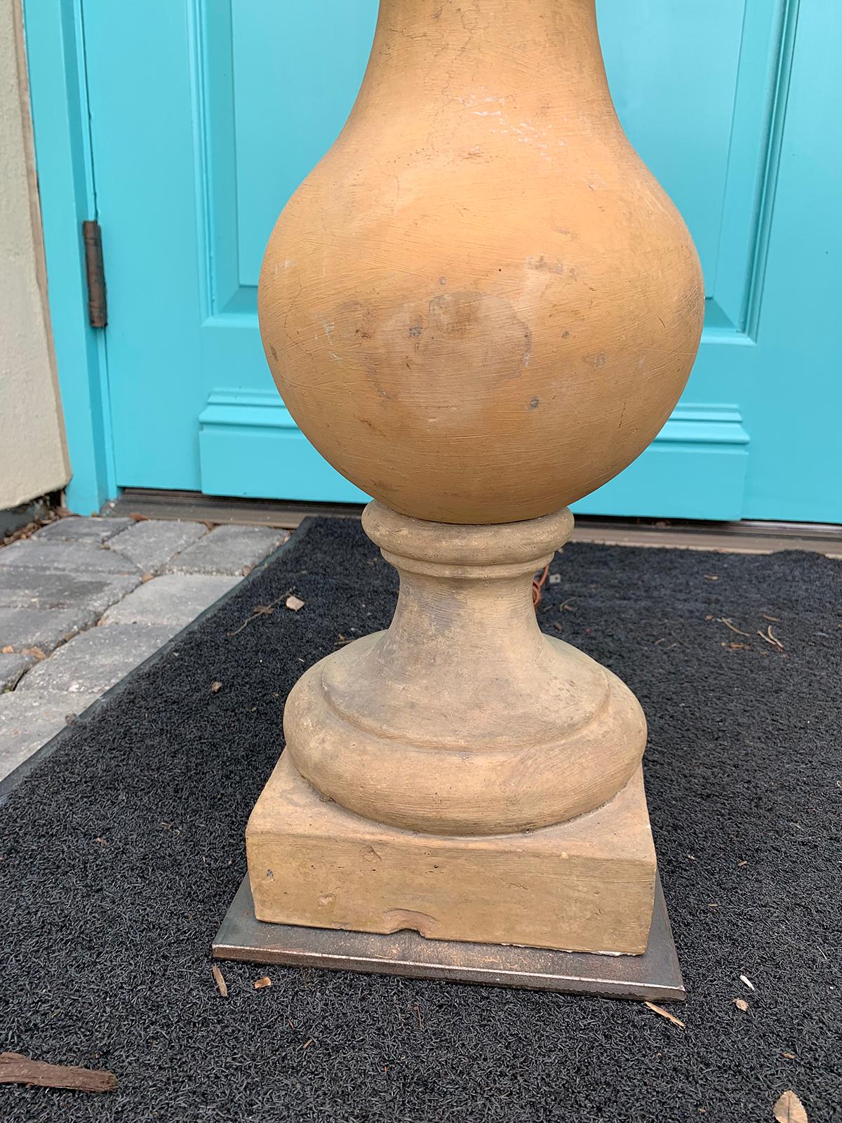 19th-20th Century Terracotta Balustrade Lamp 1