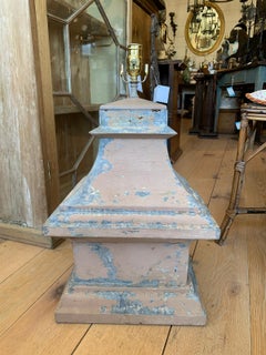 epi de faîtage architectural en forme de lampe:: datant du 19-20ème siècle