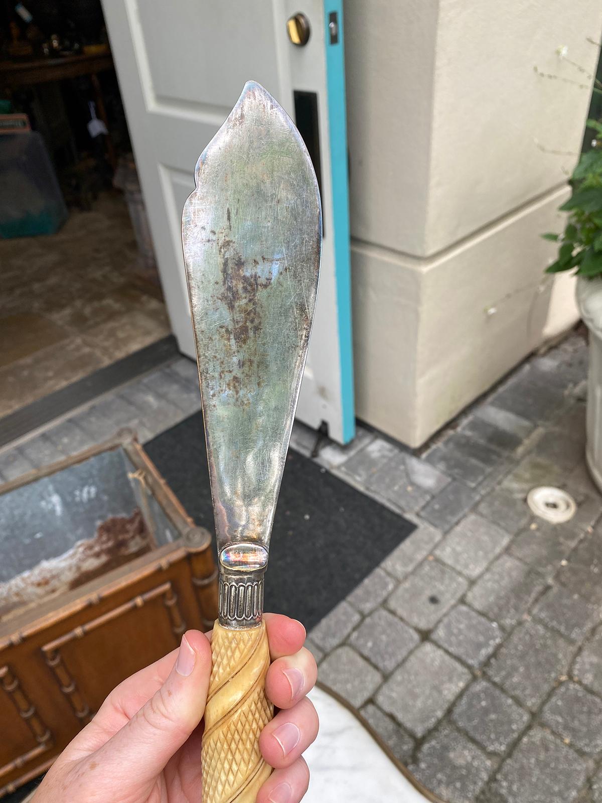 19th-20th Century Two Piece English Carving Set, Marked EPS For Sale 2