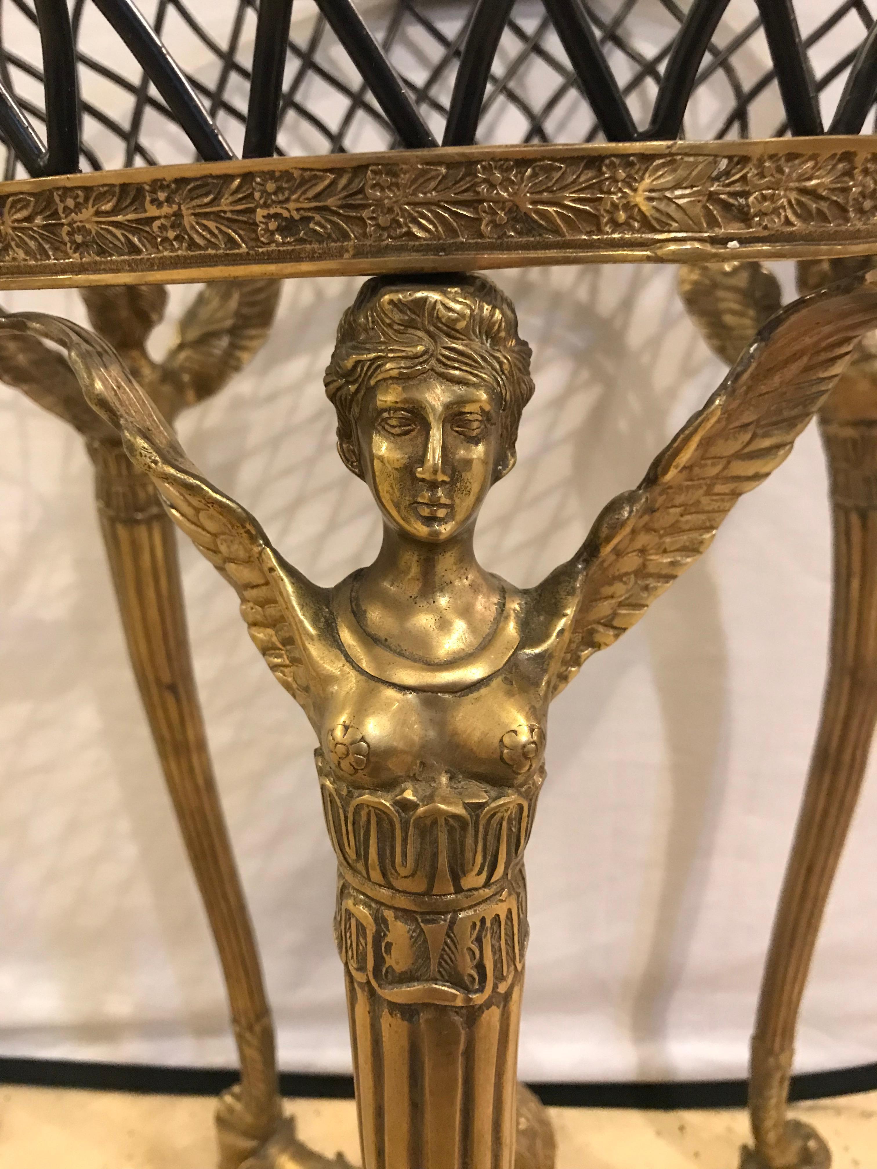 19th-20th Early Empire Bronze Basket or Jardinière on Figural Gilt Bronze Stand In Good Condition In Stamford, CT