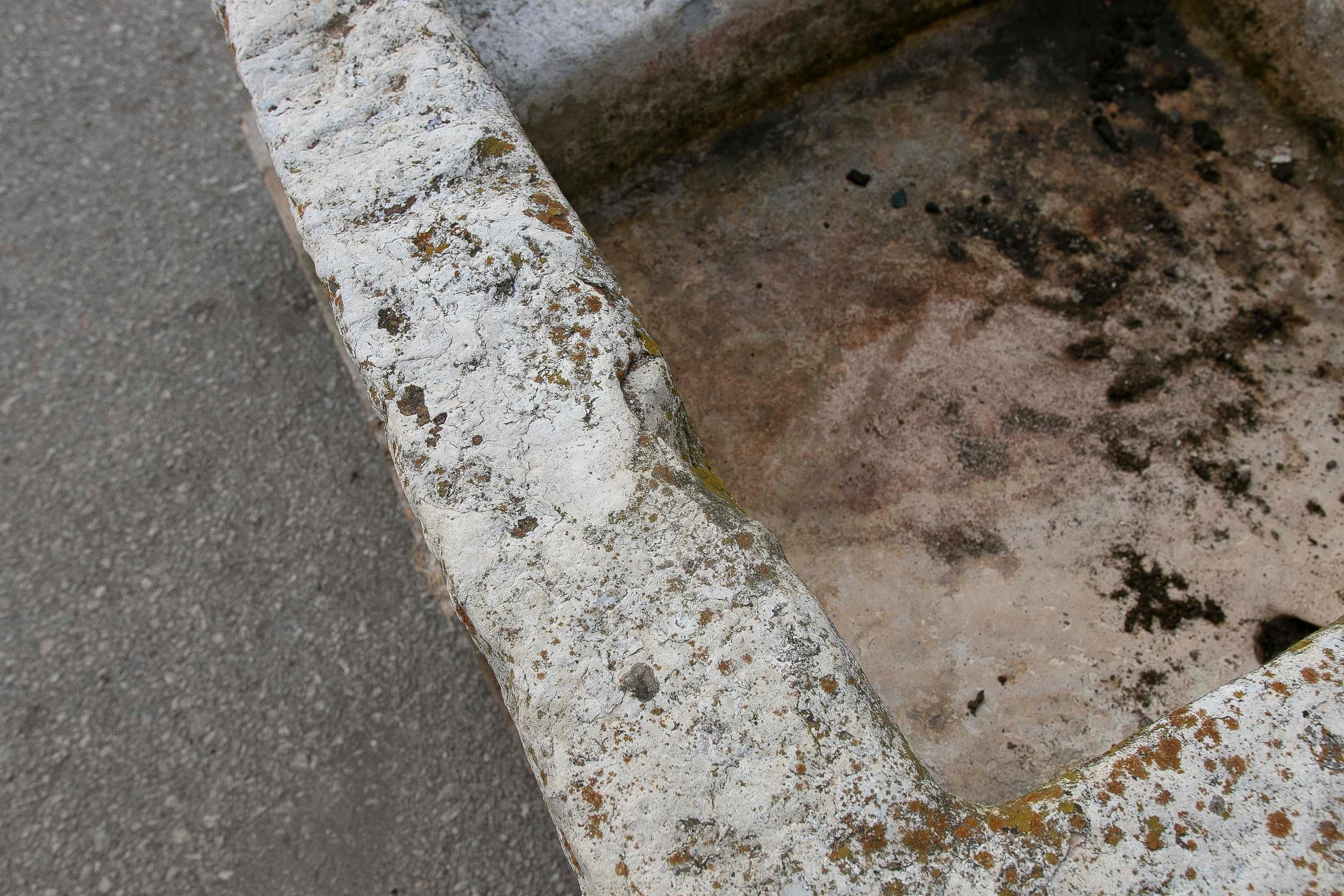 19th Antique Carved Stone Laundry Sink with Natural Patina For Sale 10