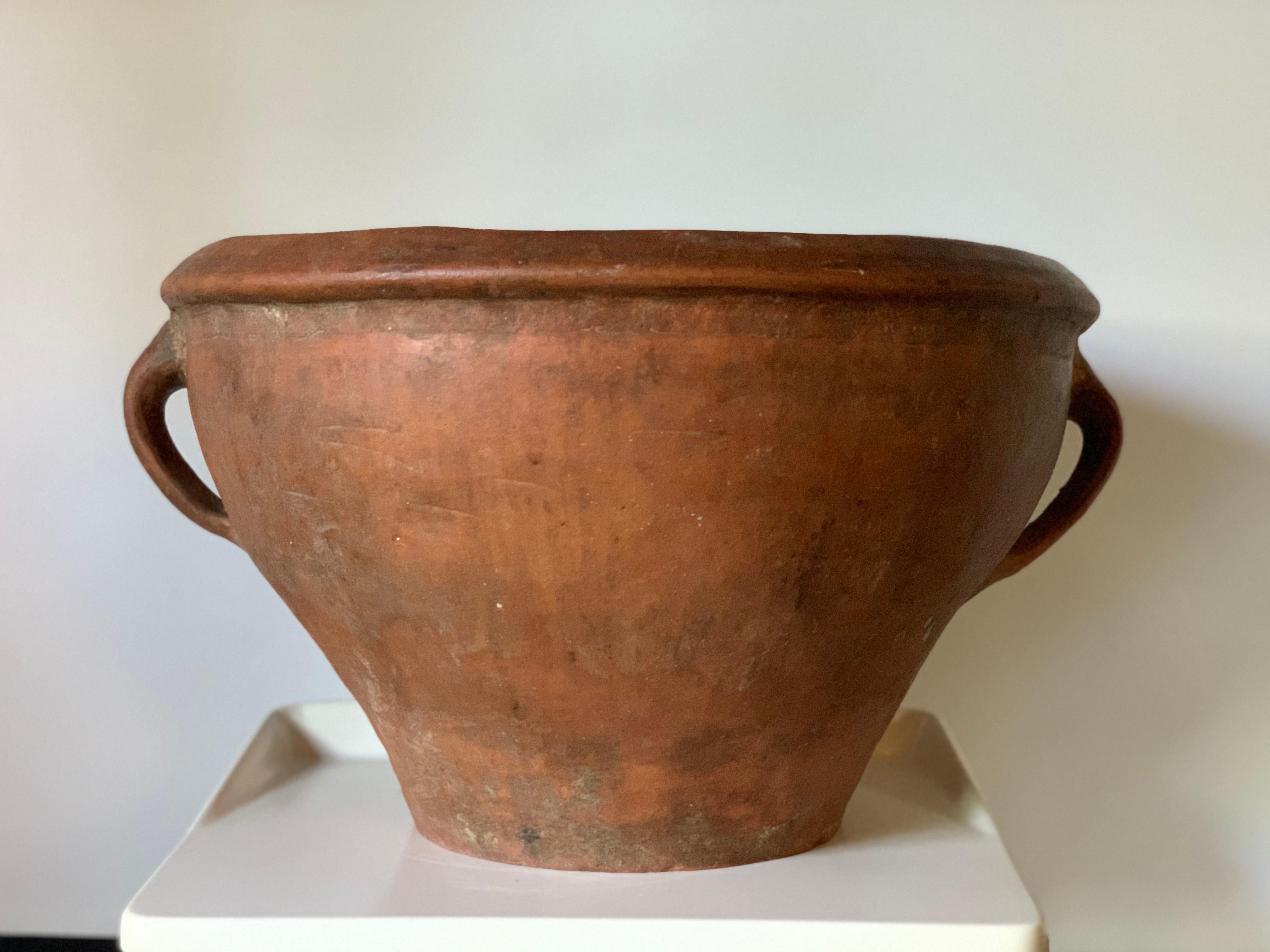 19th Antique Large Scale Terracotta Pot, Spain For Sale 7