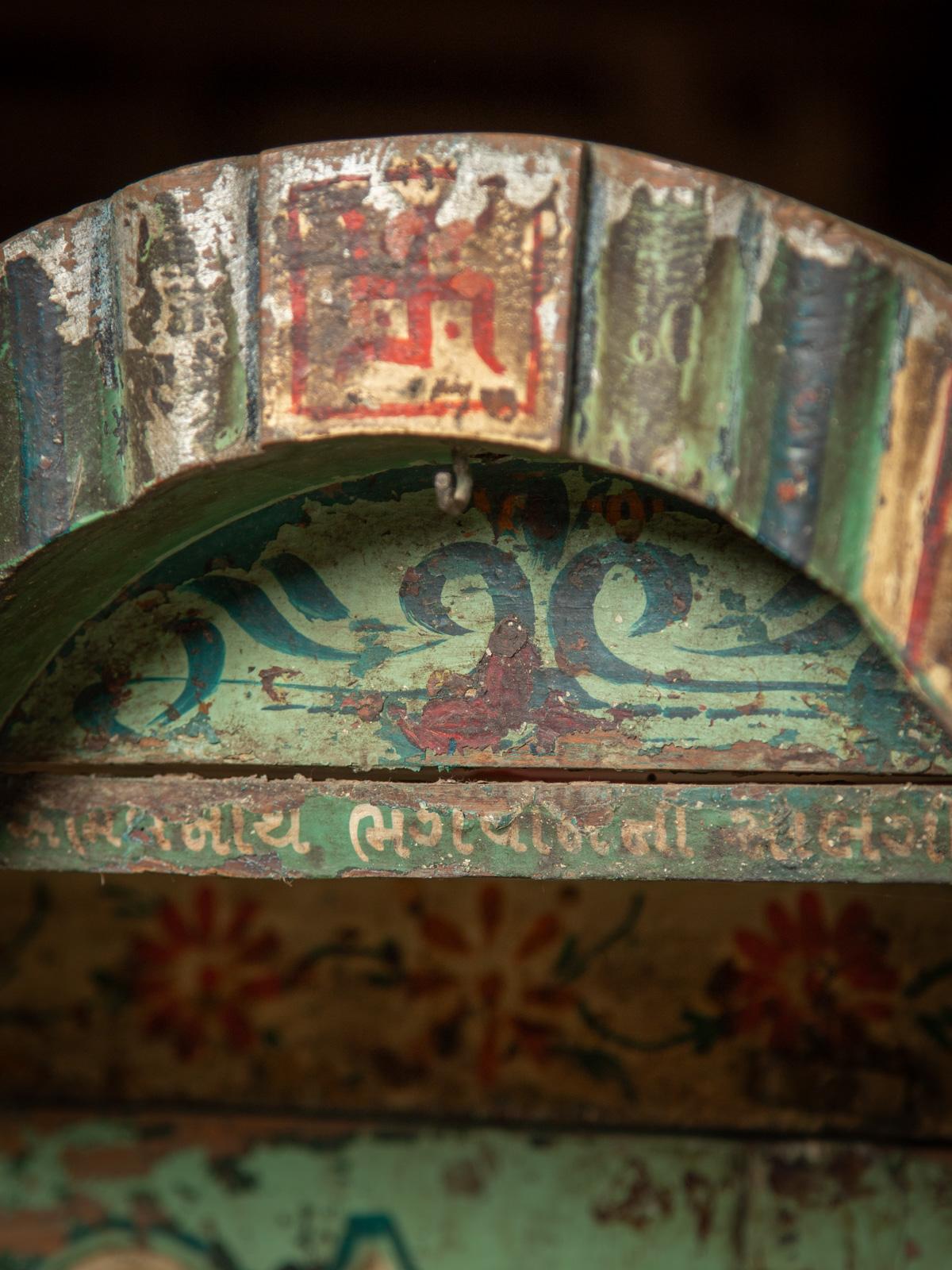 Tempio indiano antico in legno del 19° secolo - OriginalBuddhas in vendita 11