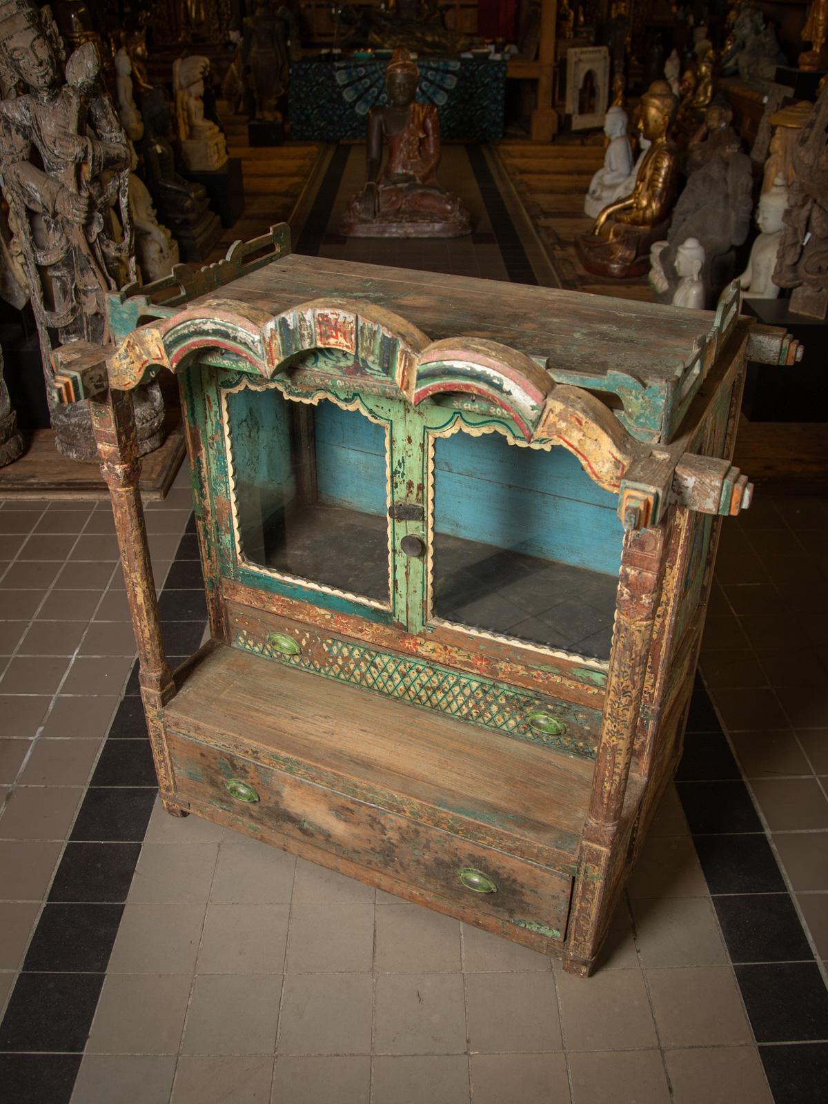 Tempio indiano antico in legno del 19° secolo - OriginalBuddhas in vendita 1