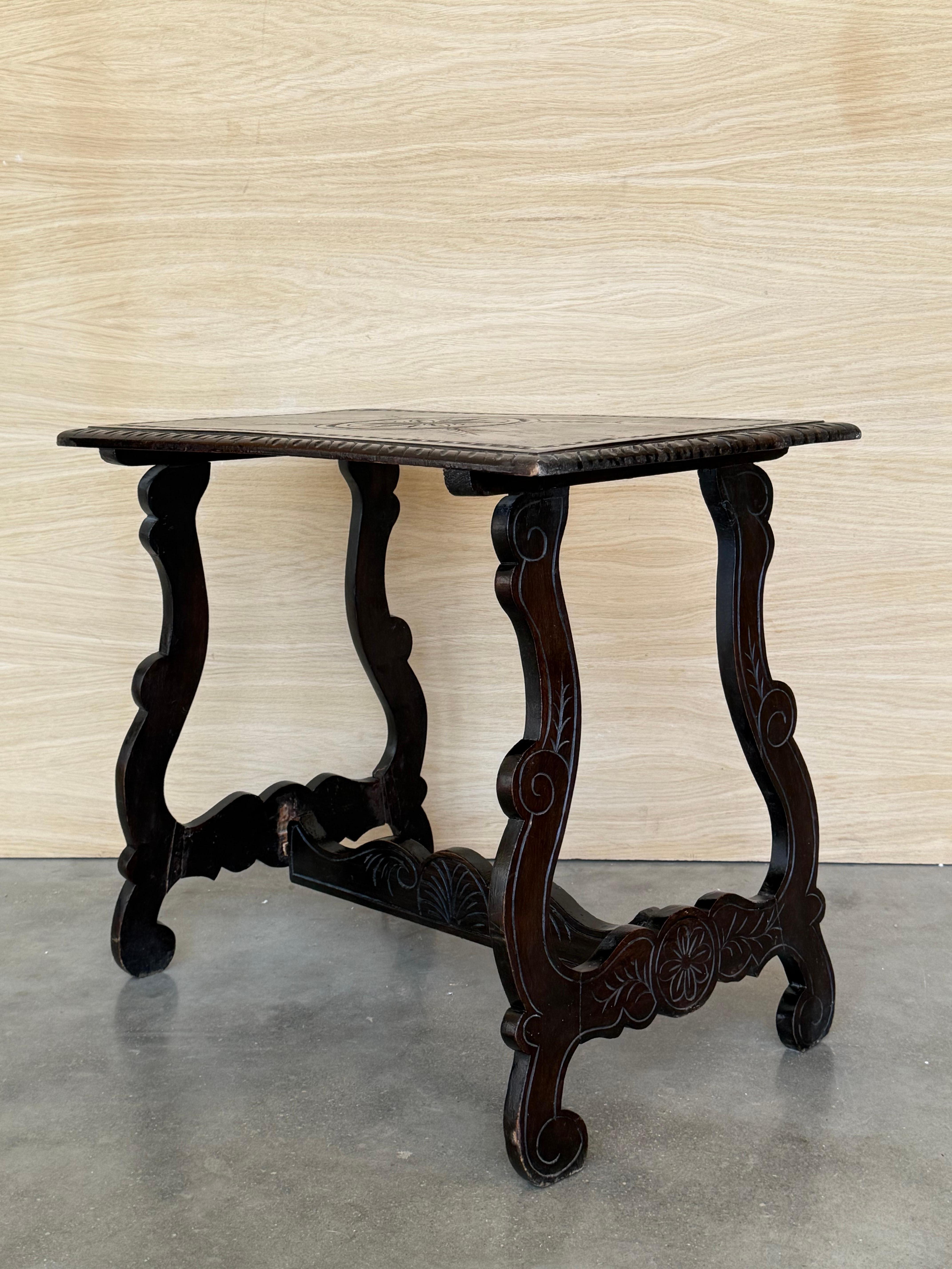 19th  Baroque Spanish Side Table with Lyre Legs and Carved Edges For Sale 1