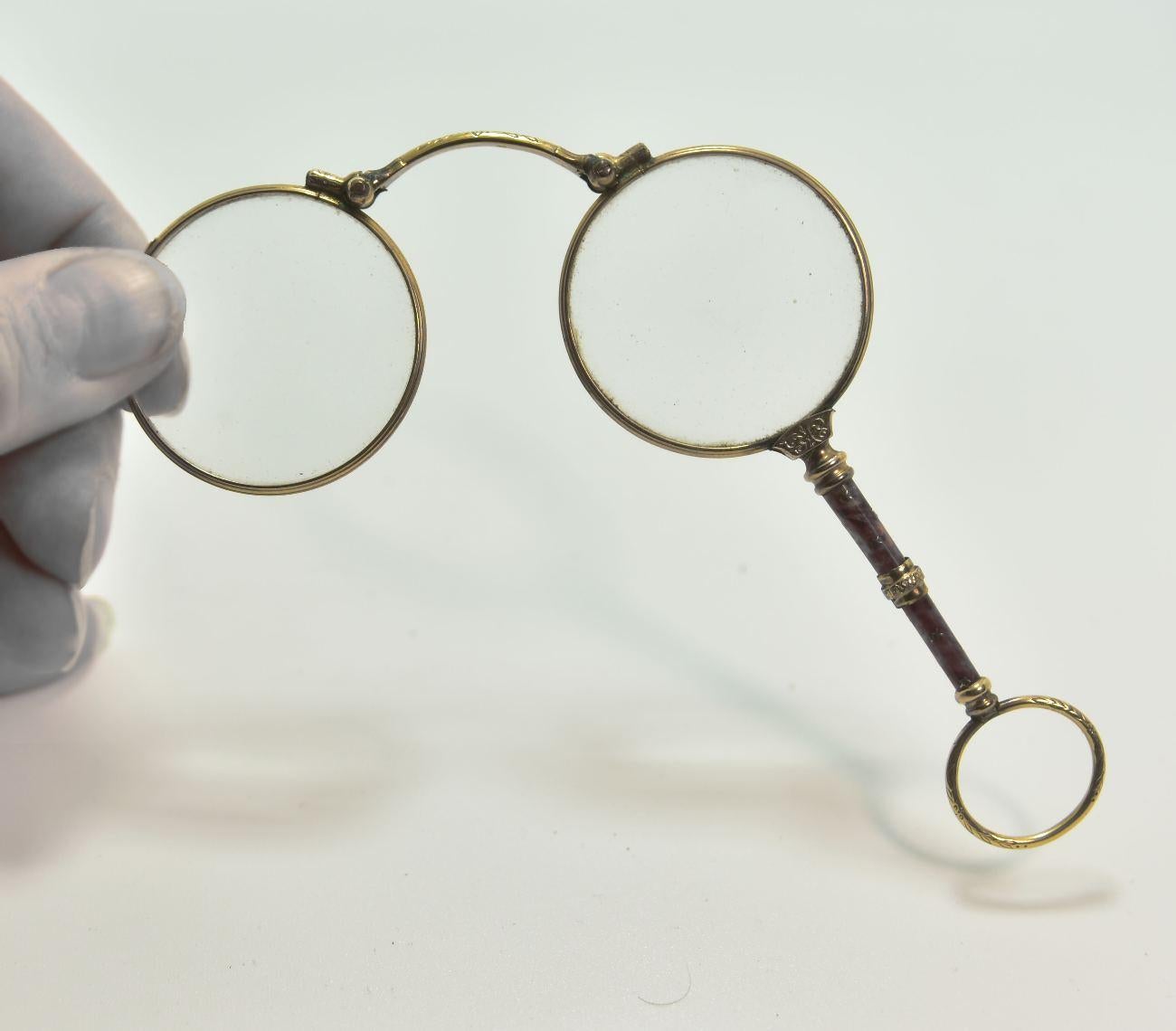 19th Century Binocle or Face to Hand in Gold and Enamel For Sale 2