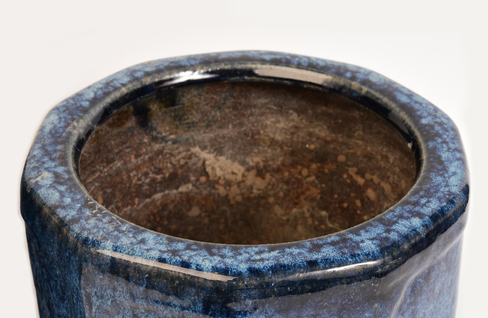 S. XIX, Pareja de antiguas ollas japonesas de cerámica esmaltada azul Shigaraki 