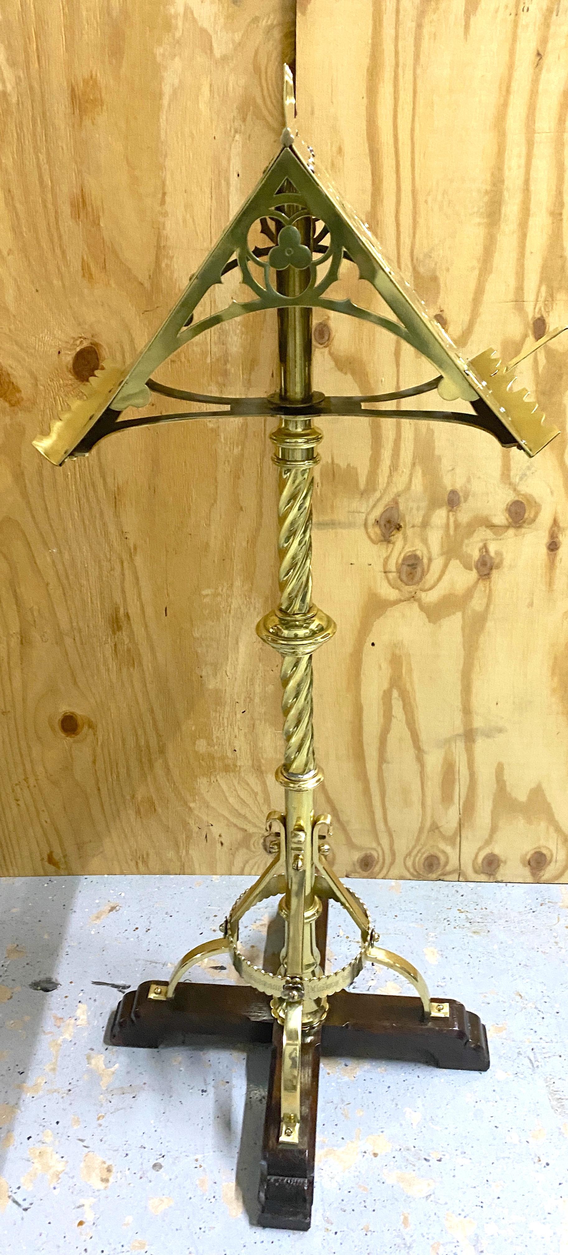 19th C. American Brass Ecclesiastical Revolving Dual Sided Lectern/ Music Stand  In Good Condition For Sale In West Palm Beach, FL