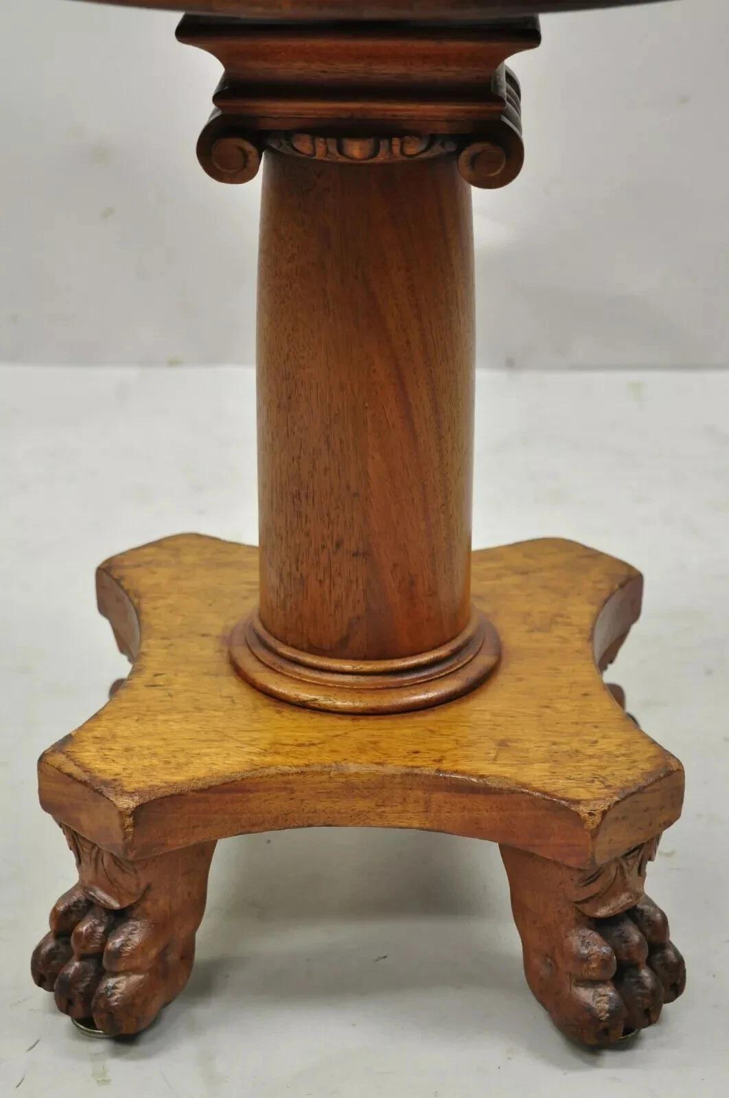 Taburete giratorio de cuero con columna de caoba tallada del Imperio Americano del S. XIX en Bueno estado para la venta en Philadelphia, PA