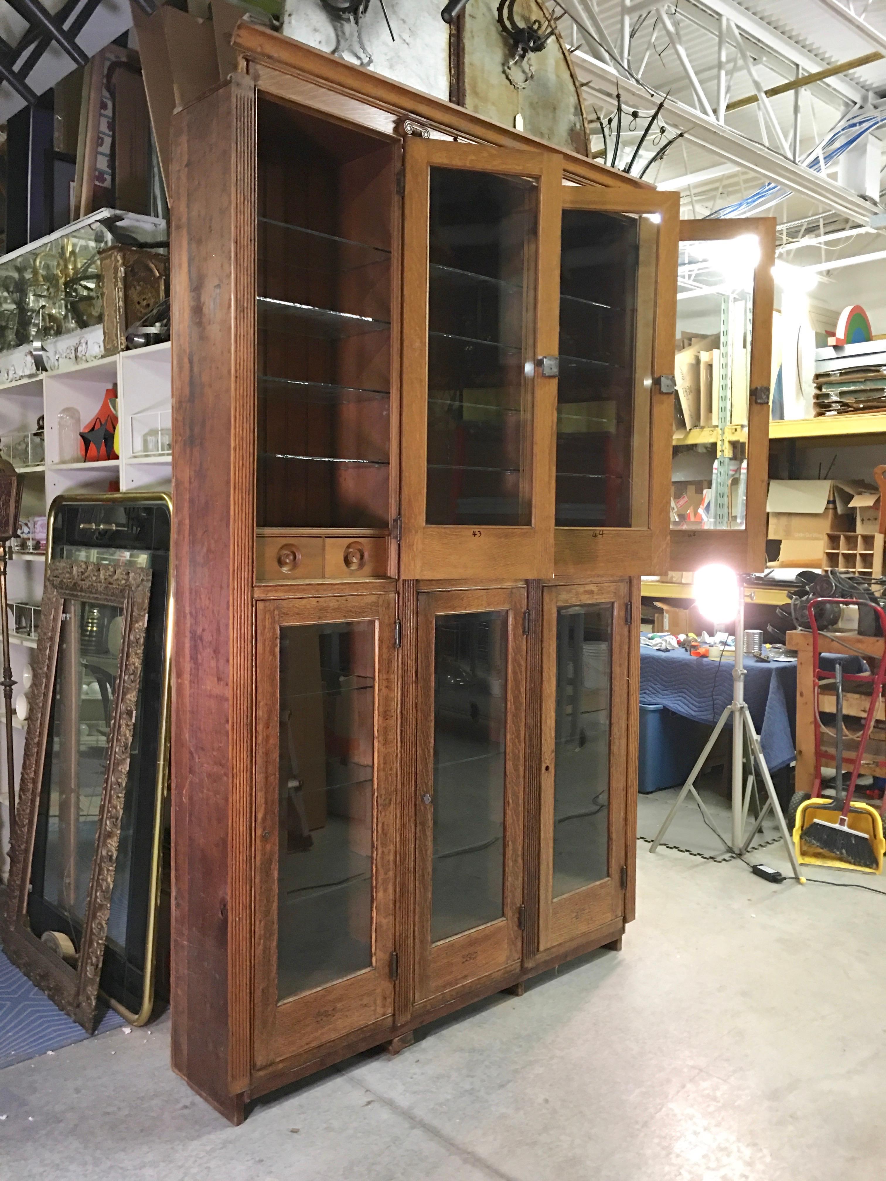 19th Century American Oak & Glass Six-Door Cupboard For Sale 5