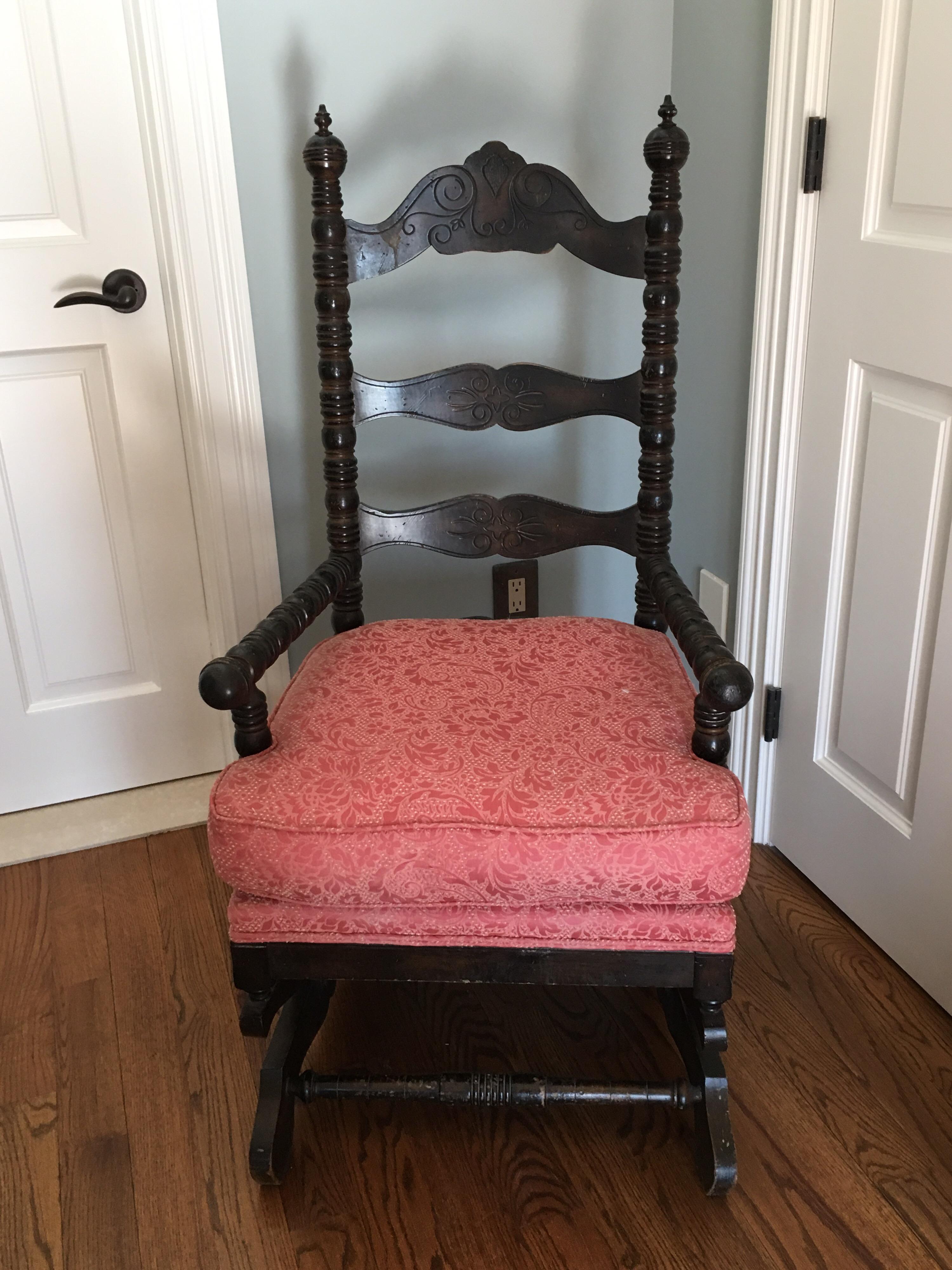 Chaise à bascule à plateforme américaine du XIXe siècle avec repose-pieds de George Hunzinger en vente 1