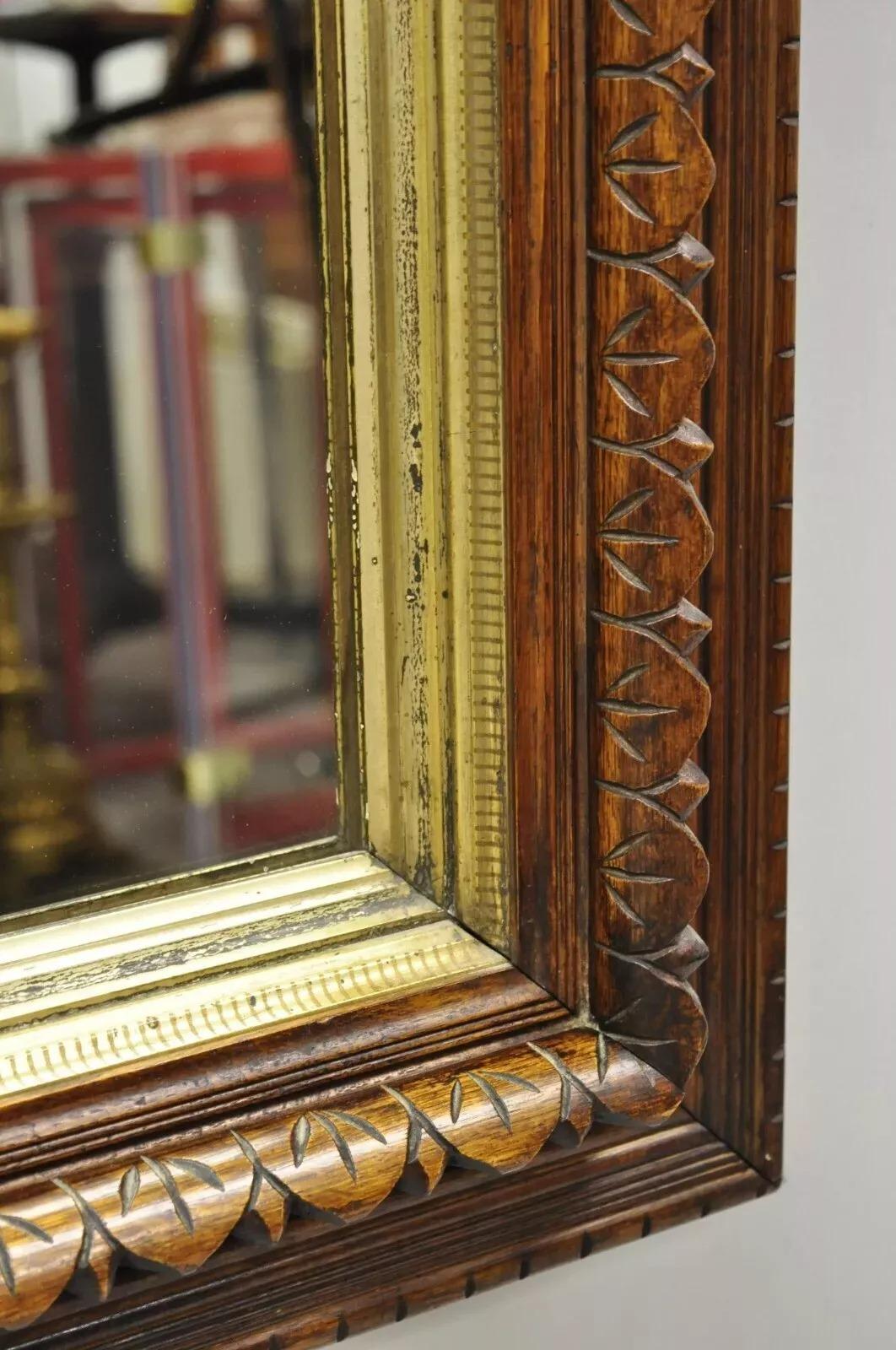Miroir mural victorien américain du 19e siècle en bois de chêne sculpté à la main et doré à l'or en vente 4